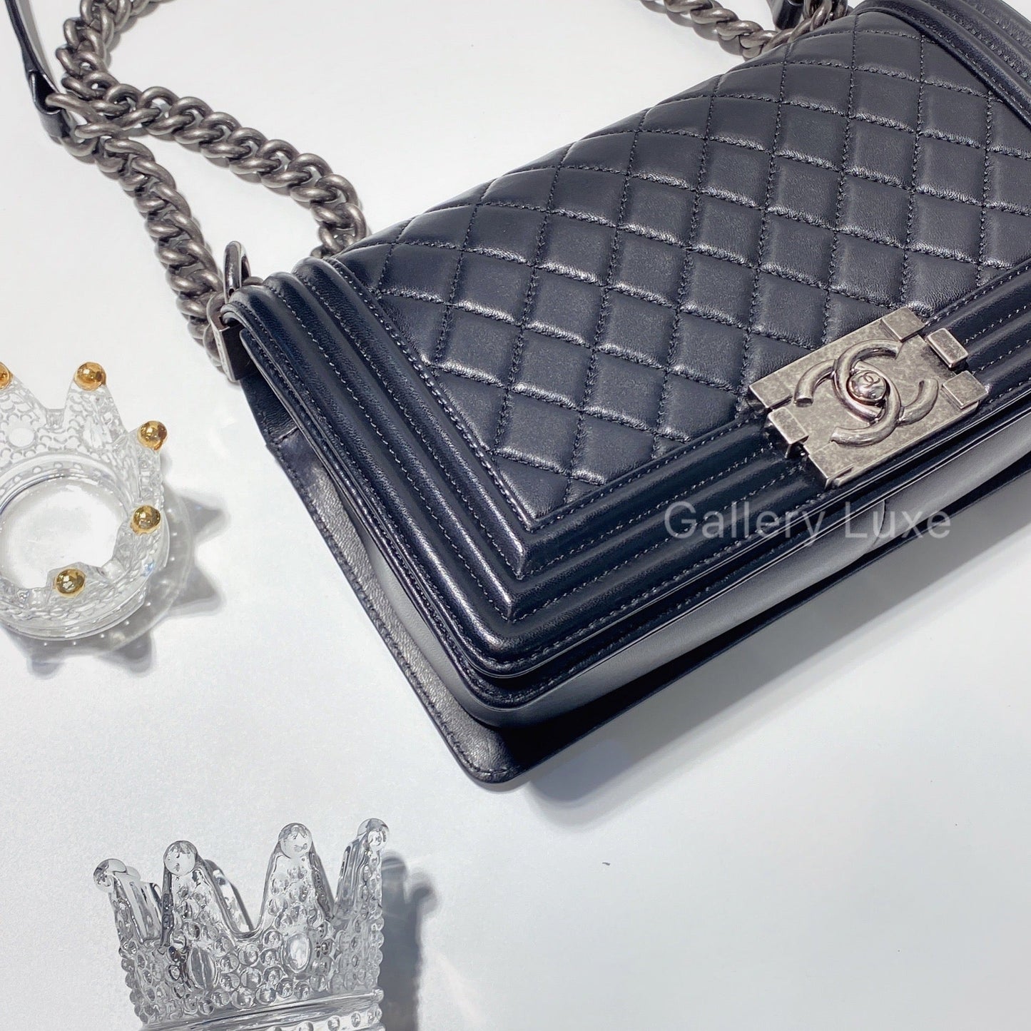 No.2507-Chanel Boy 25cm