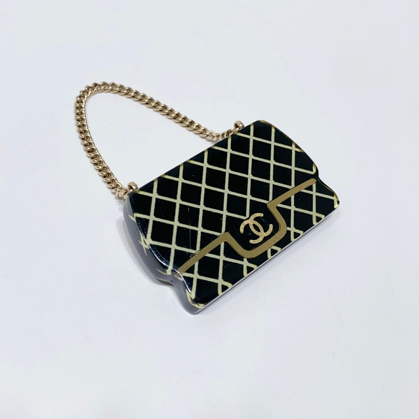 No.4197-Chanel Acrylic Bag Charm Brooch