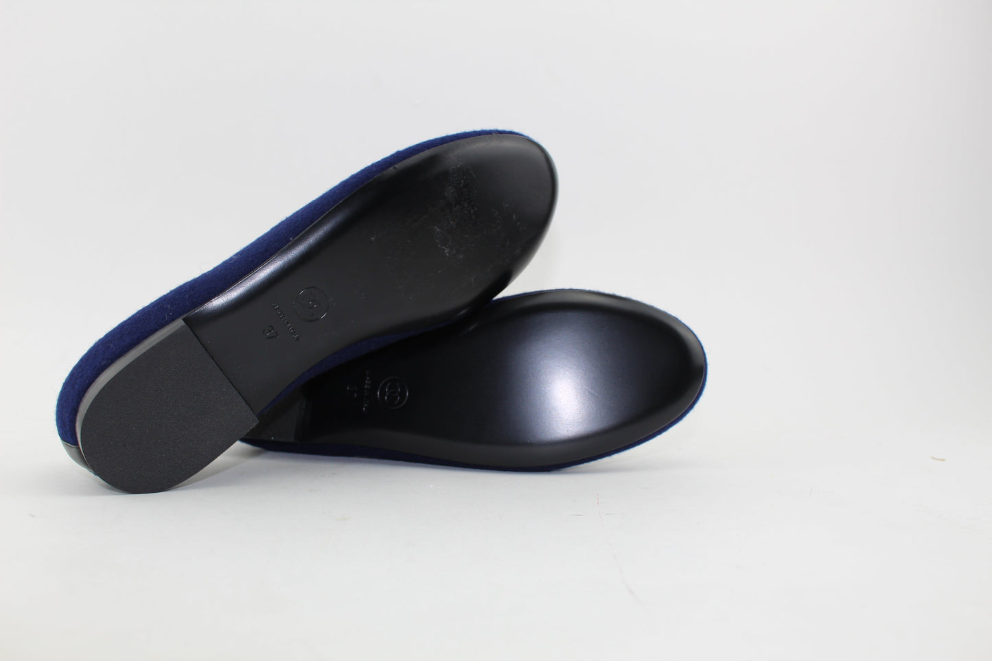 CHANEL MOCASSIN LOAFERS SIZE 37