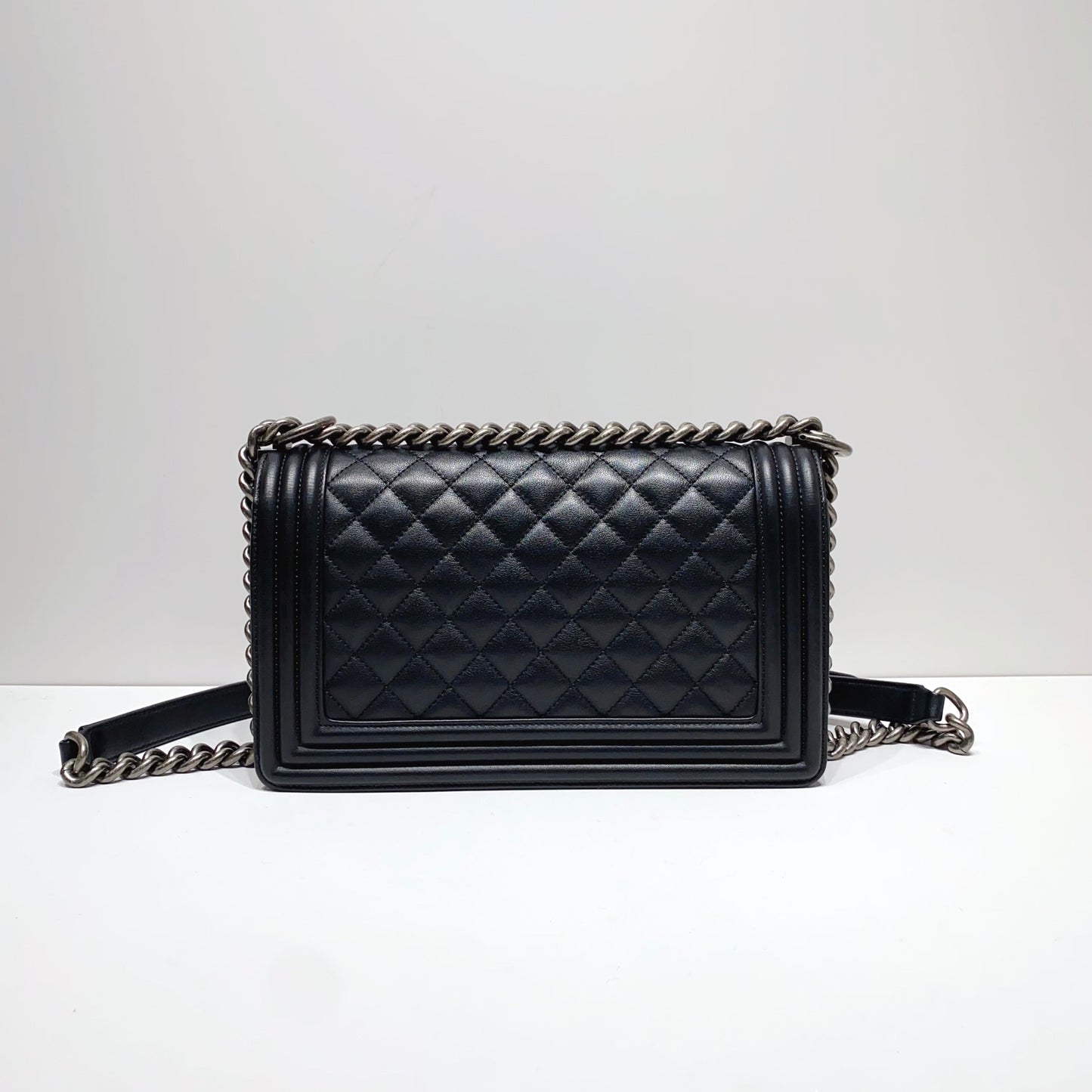 No.4203-Chanel Calfskin Boy 25cm
