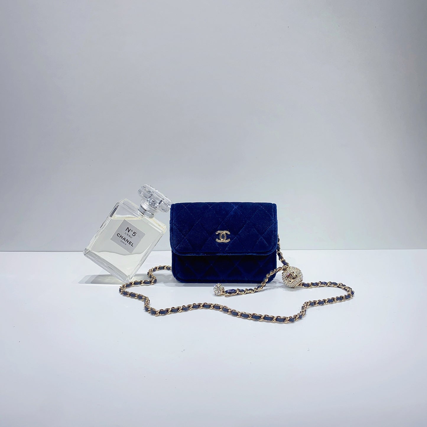 No.3723-Chanel Pearl Crush Clutch With Chain (Brand New / 全新貨品)