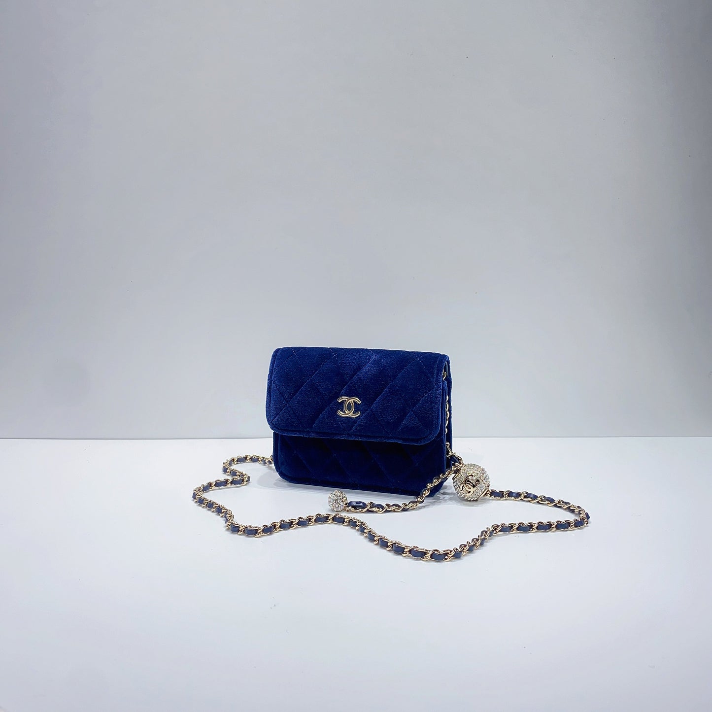 No.3723-Chanel Pearl Crush Clutch With Chain (Brand New / 全新貨品)