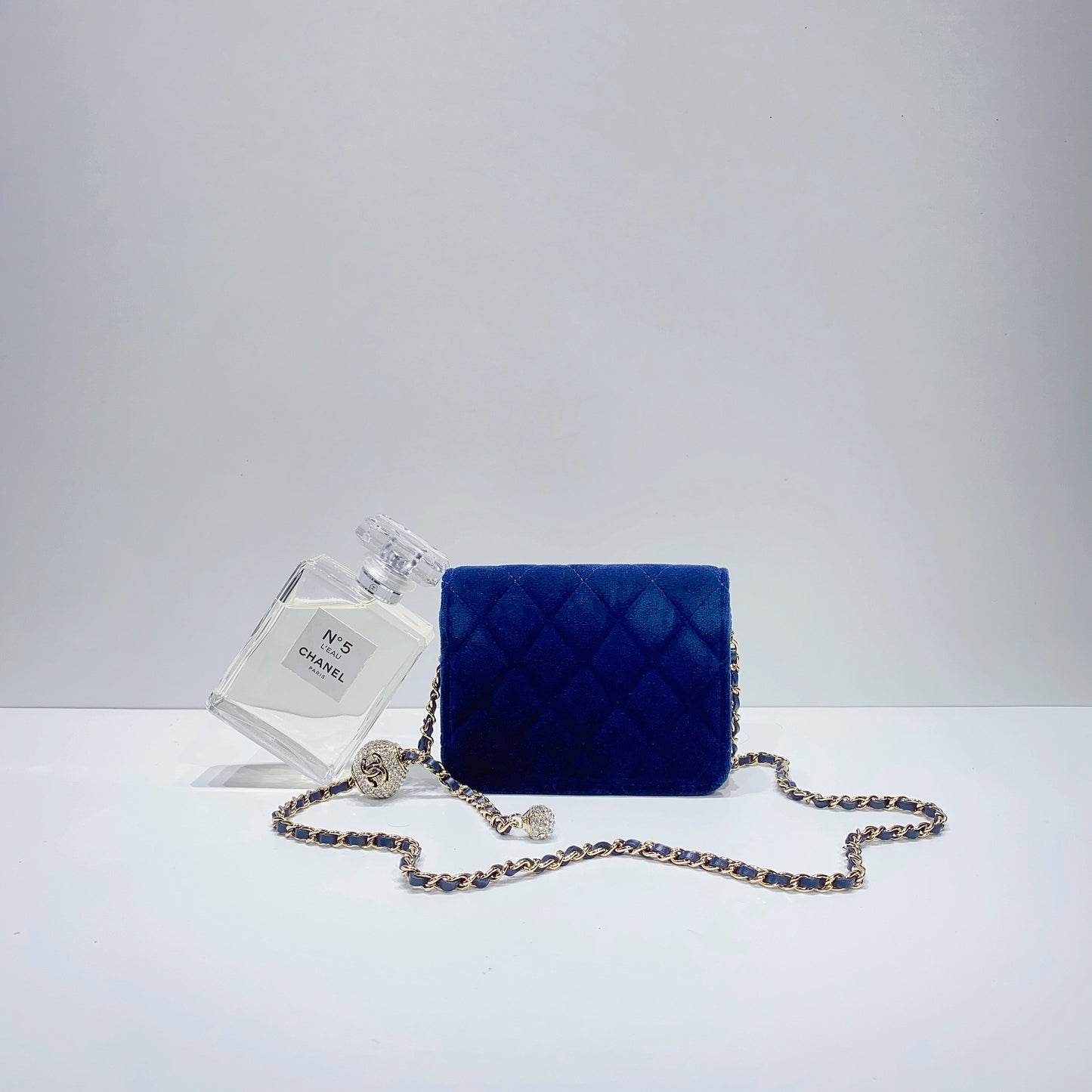 No.3723-Chanel Pearl Crush Clutch With Chain (Brand New / 全新貨品)