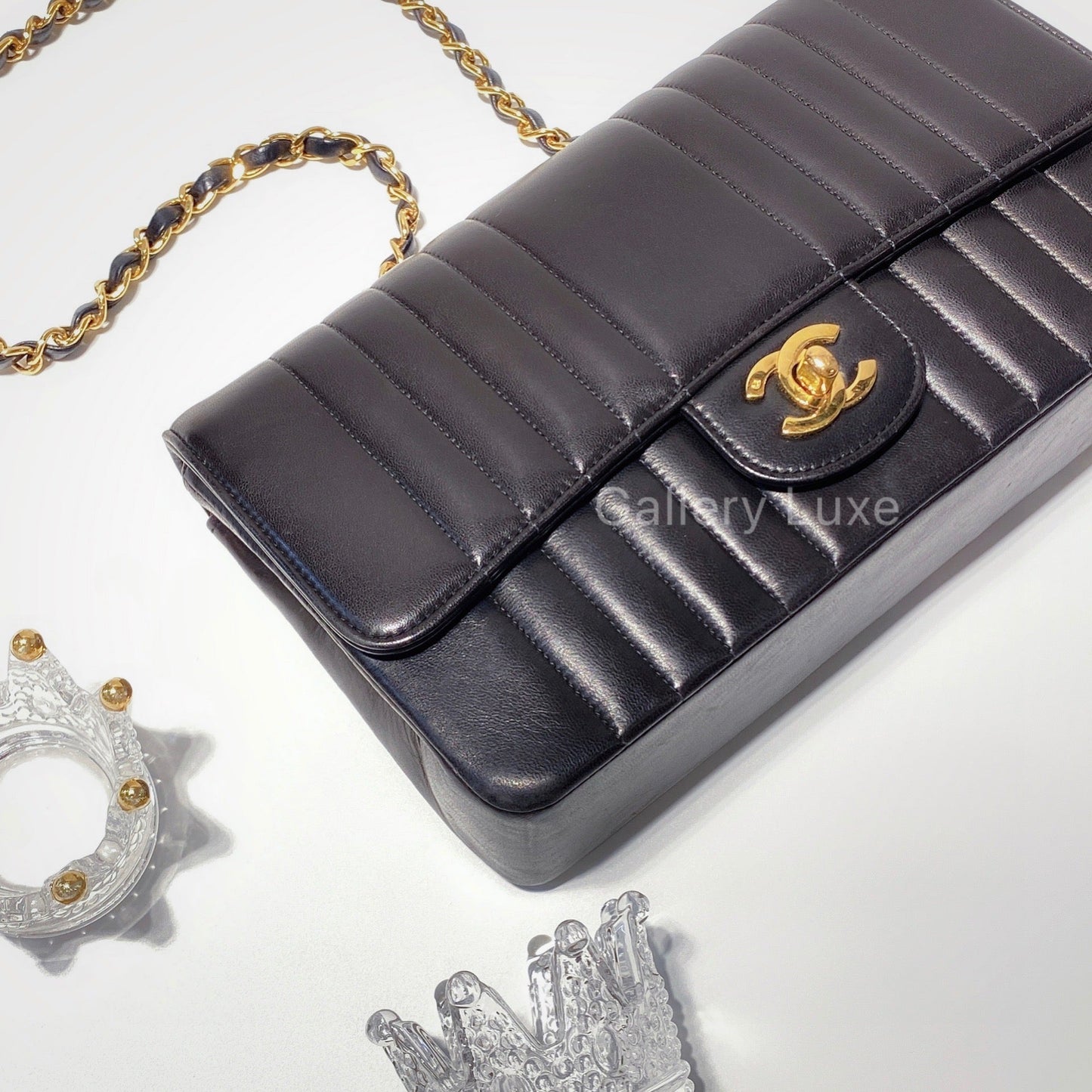 No.2260-Chanel Vintage Classic Lambskin Flap Bag