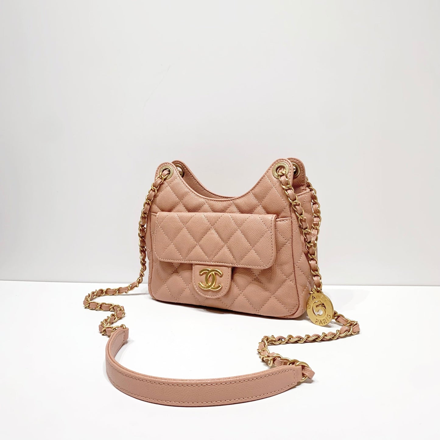 No.4204-Chanel Small Caviar Wavy CC Hobo Bag