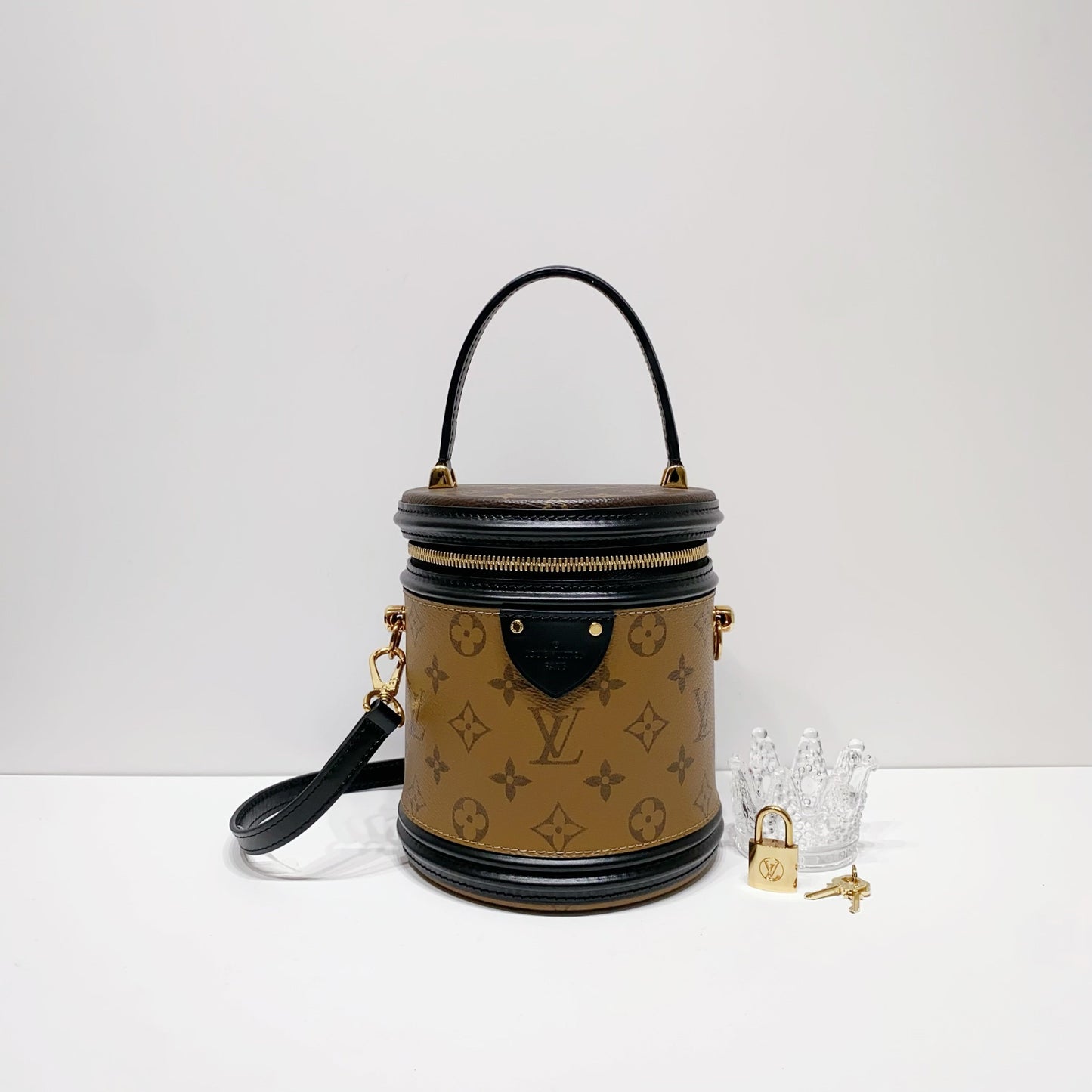 No.4207-Louis Vuitton Monogram Cannes