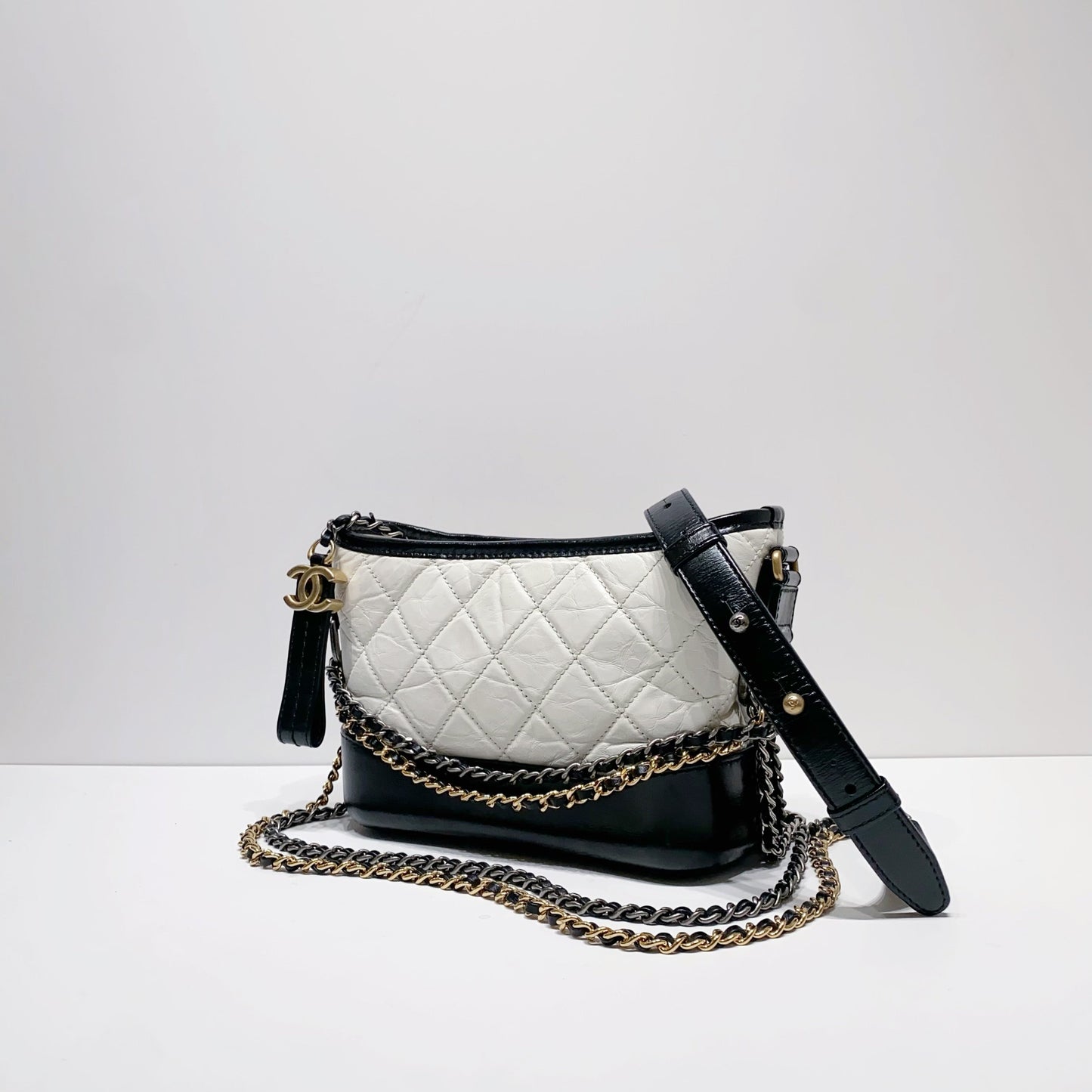No.4085-Chanel Small Gabrielle Hobo Bag