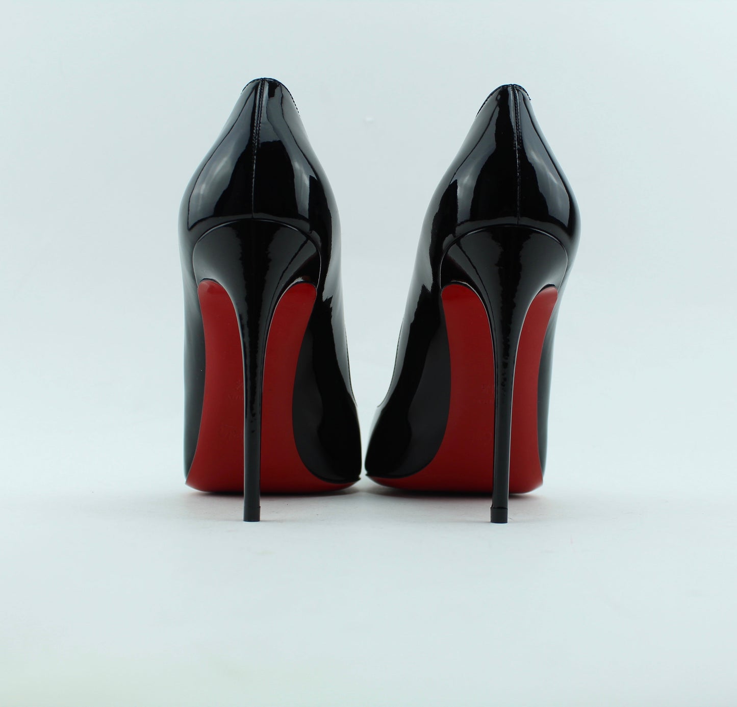 CHRISTIAN LOUBOUTIN HOT CHIC 100mm SIZE 38.5
