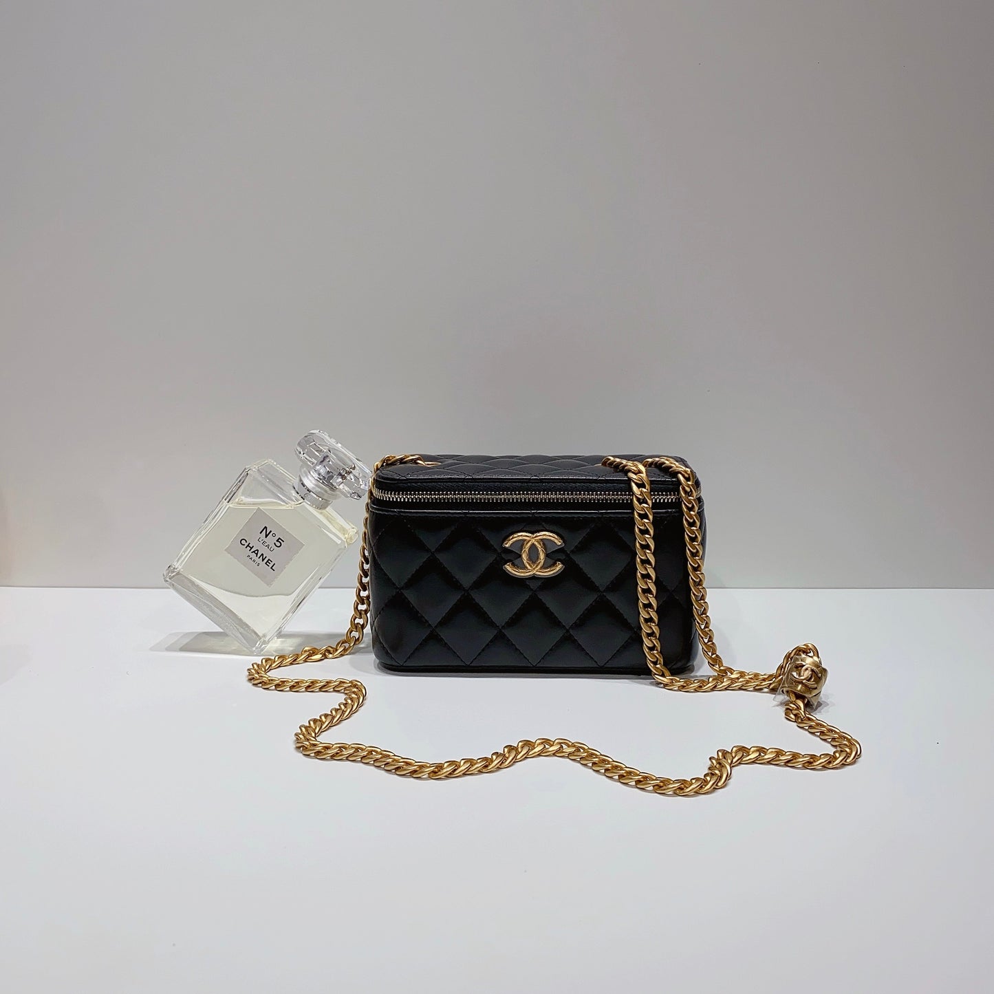No.3737-Chanel All Slide Long Vanity With Chain (Unused / 未使用品)