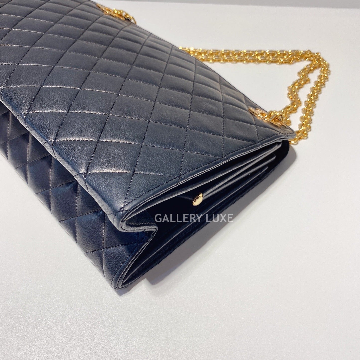 No.2470-Chanel Vintage Lambskin Shoulder Bag