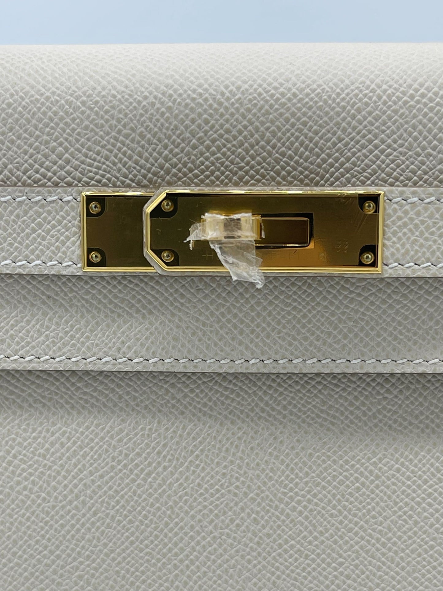 Luxury Hermes Kelly Sellier 28 Epsom Craie Gold Hardware