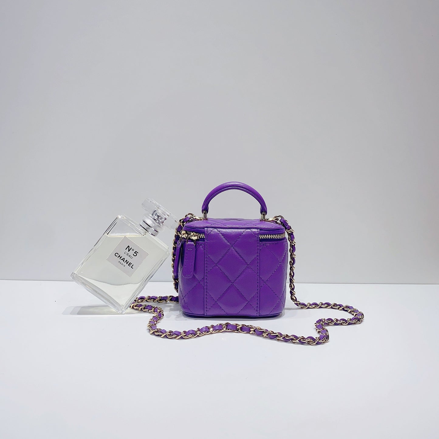 No.3733-Chanel Small Classic Handle Vanity With Chain(Unused / 未使用品)
