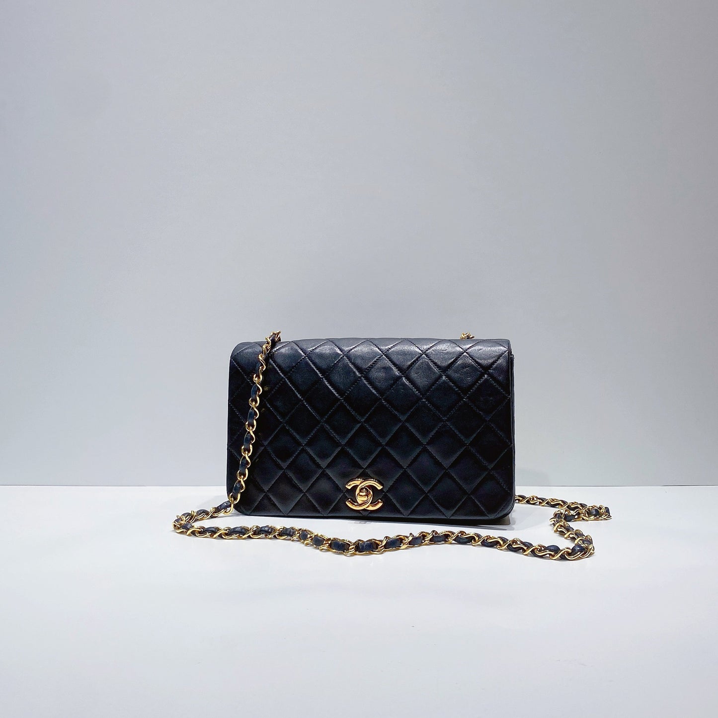 No.3646-Chanel Vintage Lambskin Flap Bag