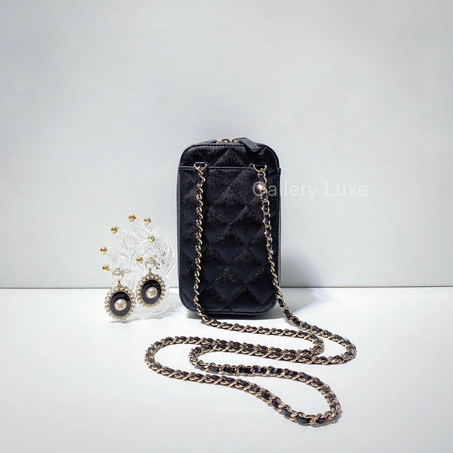 No.2533-Chanel Timeless Classic Phone Holder with Chain