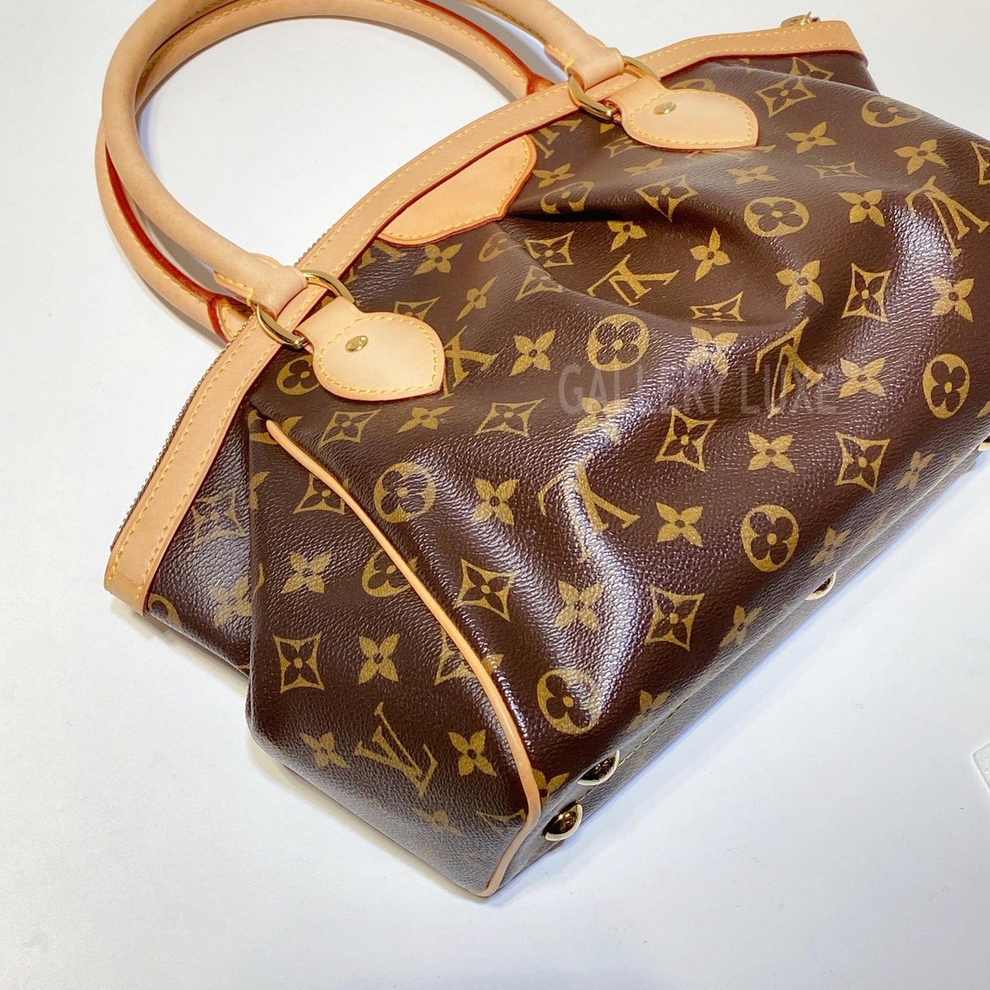 No.001208-Louis Vuitton Tivoli PM