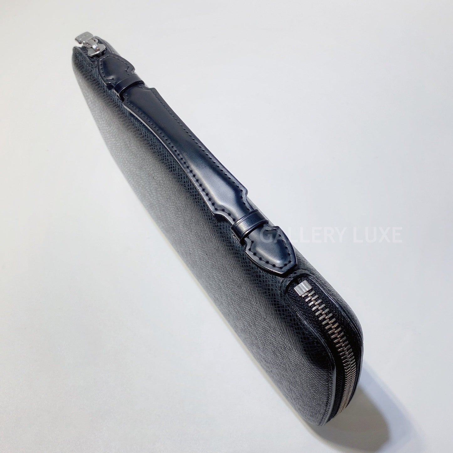 No.001169-3-Louis Vuitton Atoll Travel Clutch