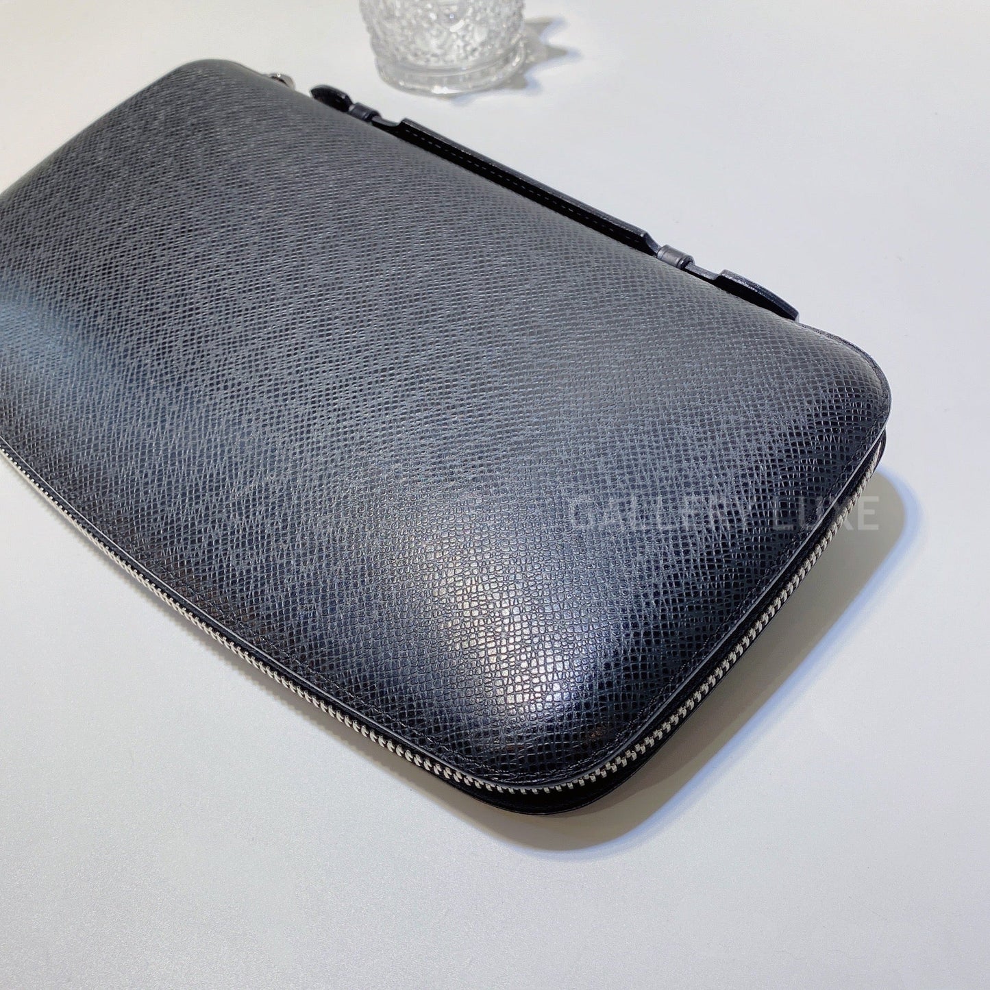 No.001169-3-Louis Vuitton Atoll Travel Clutch