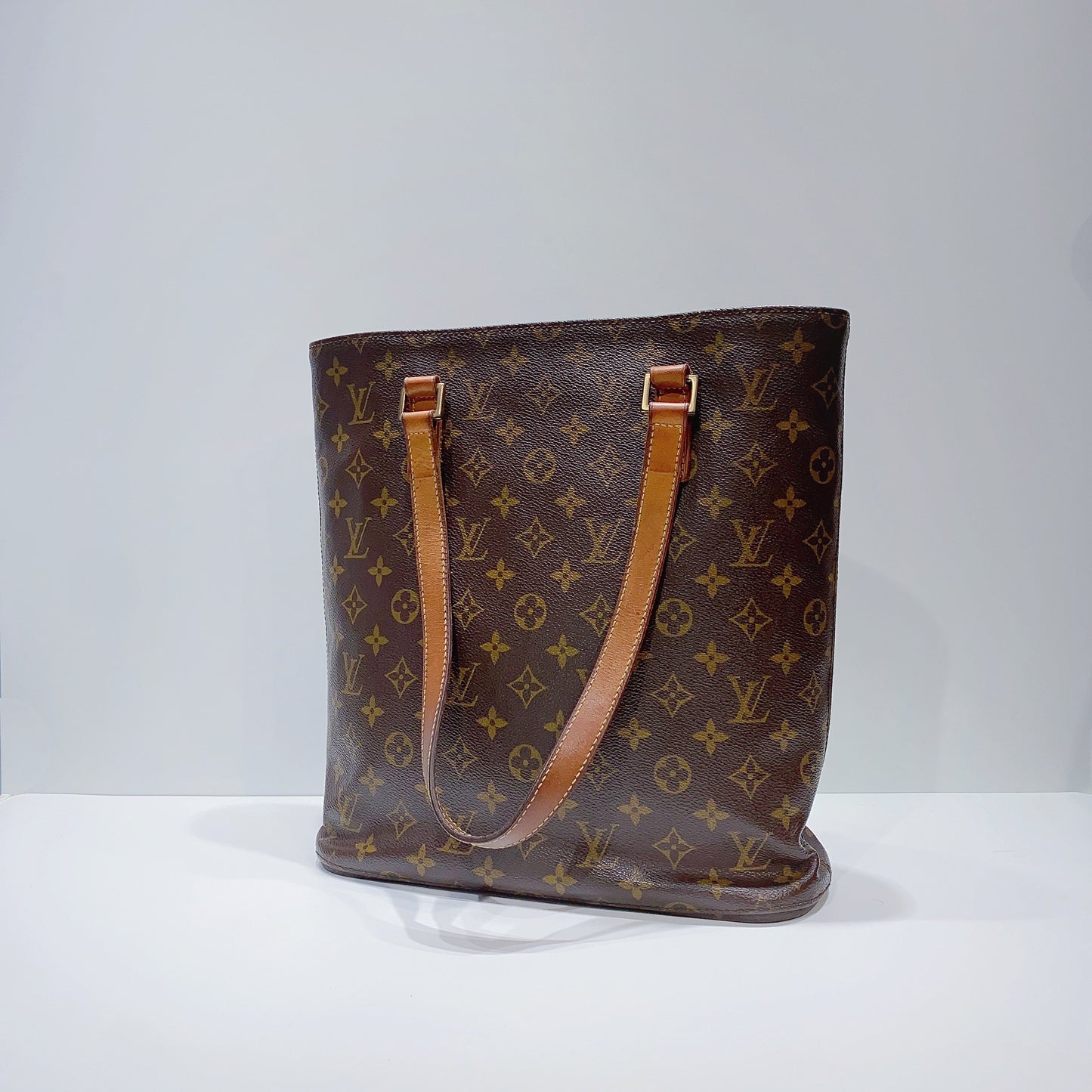 No.2989-Louis Vuitton Vavin GM Tote Bag
