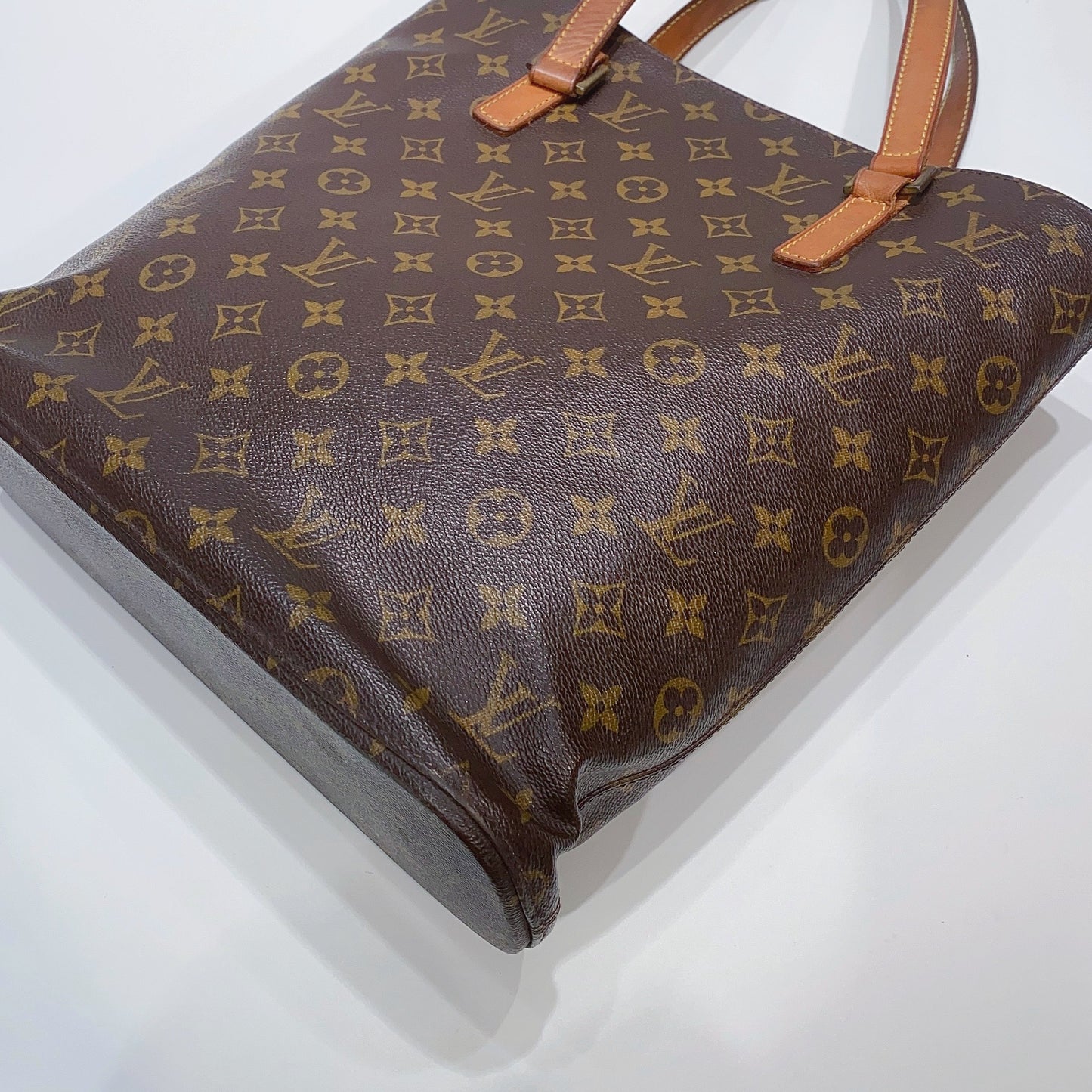 No.2989-Louis Vuitton Vavin GM Tote Bag