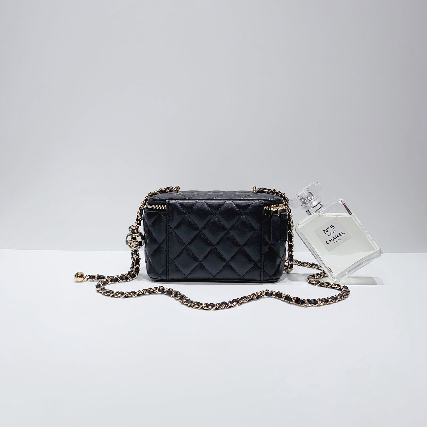 No.3878-Chanel Pearl Crush Vanity With Chain (Unused / 未使用品)