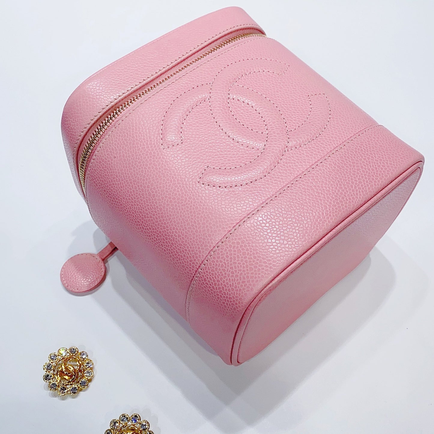 No.3721-Chanel Vintage Caviar Vanity Case