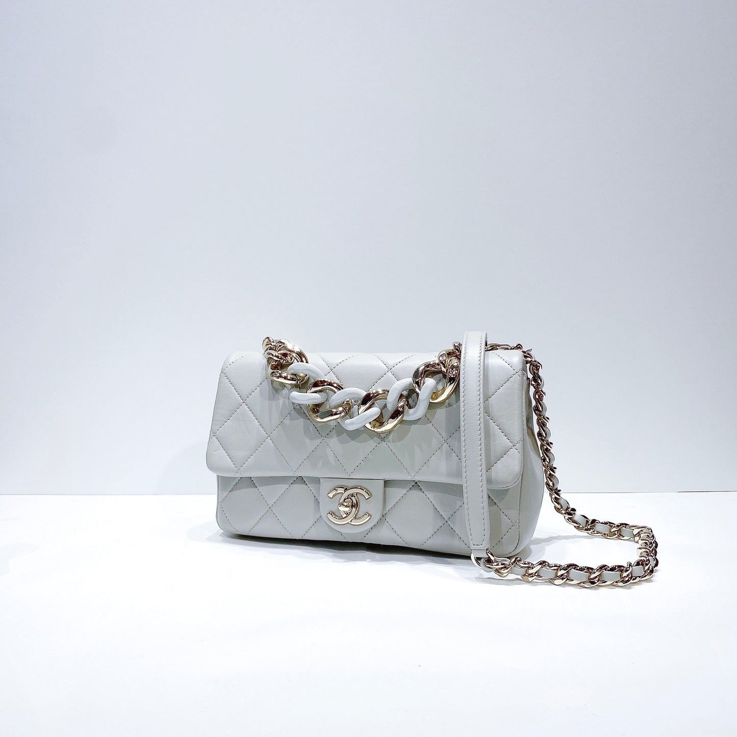 No.3653-Chanel Lambskin Elegant Chain Flap Bag