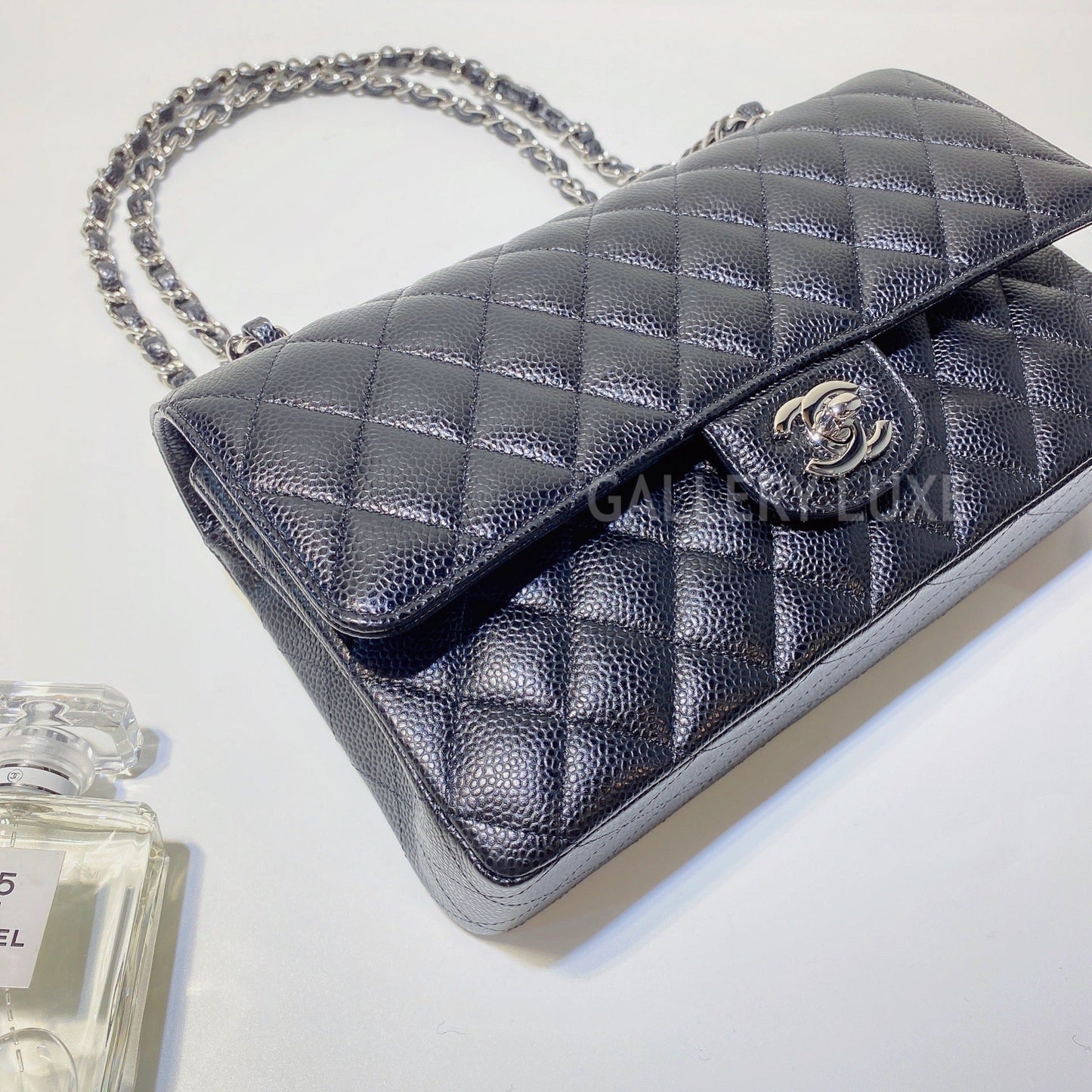 No.2917-Chanel Caviar Classic Flap Bag 25cm  (Brand New / 全新)