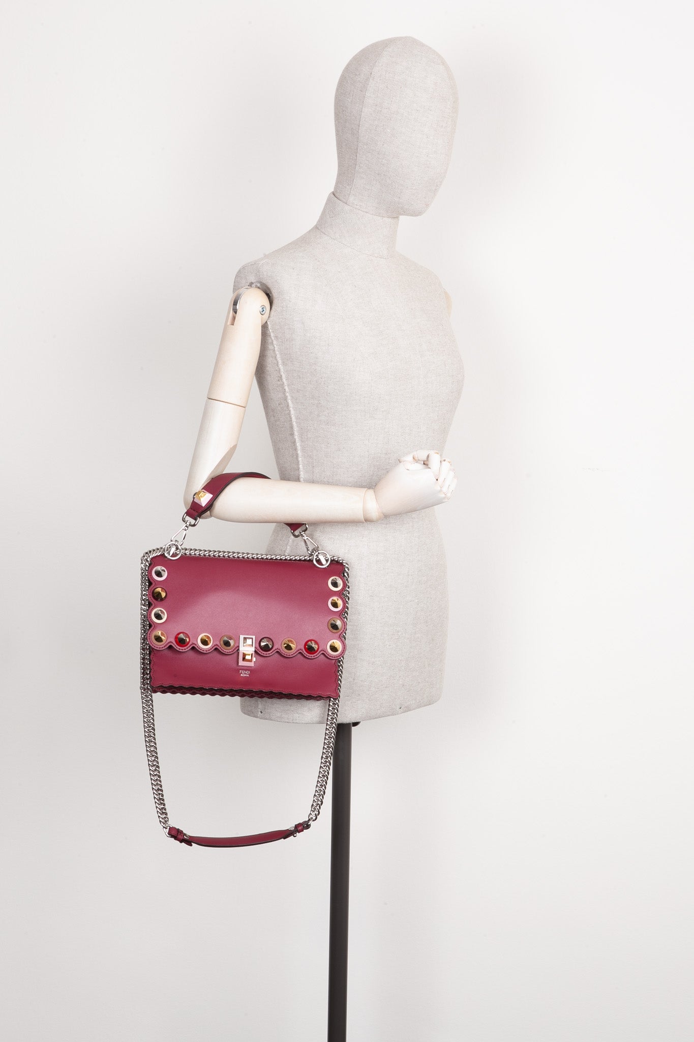 Luxury Fendi Kan I Medium Bag Burgundy