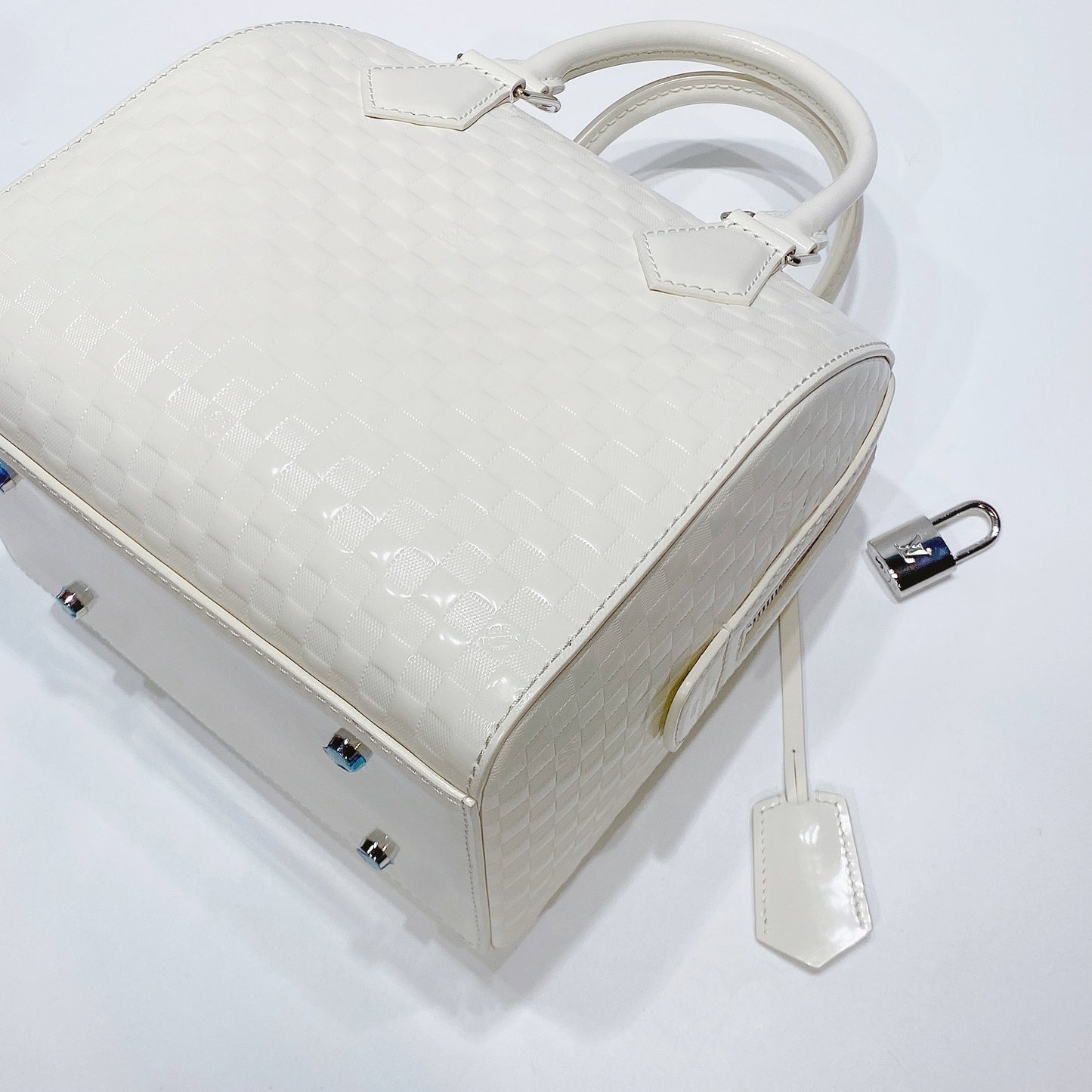 No.001350-Louis Vuitton Damier Facette Speedy Cube Bag