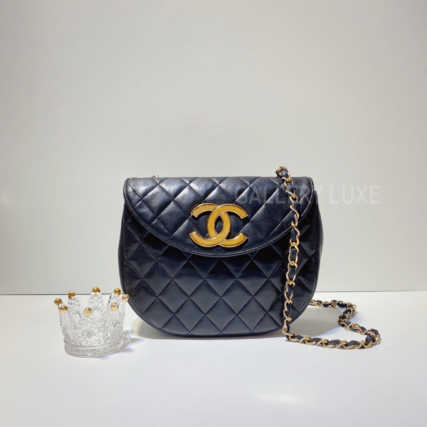 No.2941-Chanel Vintage Lambskin Shoulder Bag