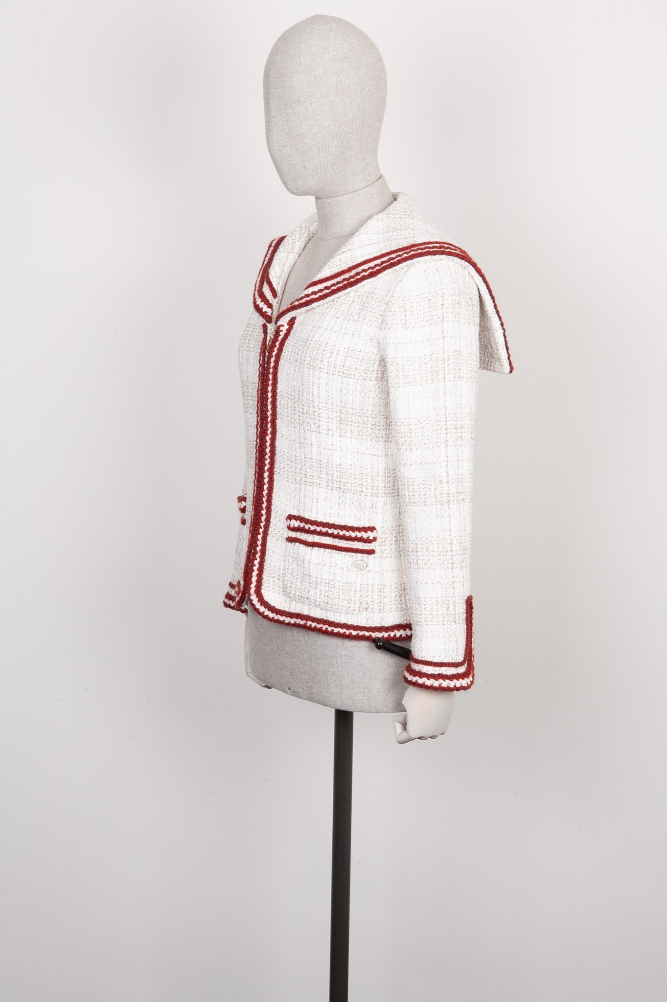 CHANEL Jacket White Beige Paris-Hamburg