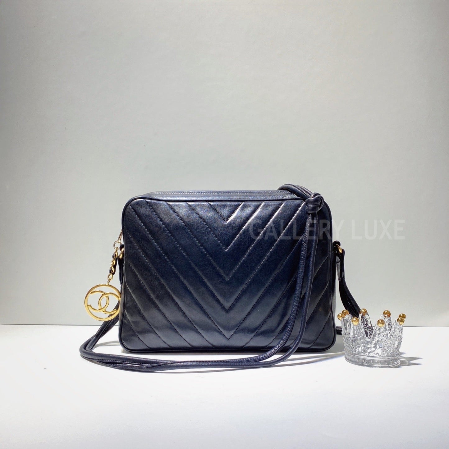 No.3169-Chanel Vintage Lambskin Chevron Camera Bag