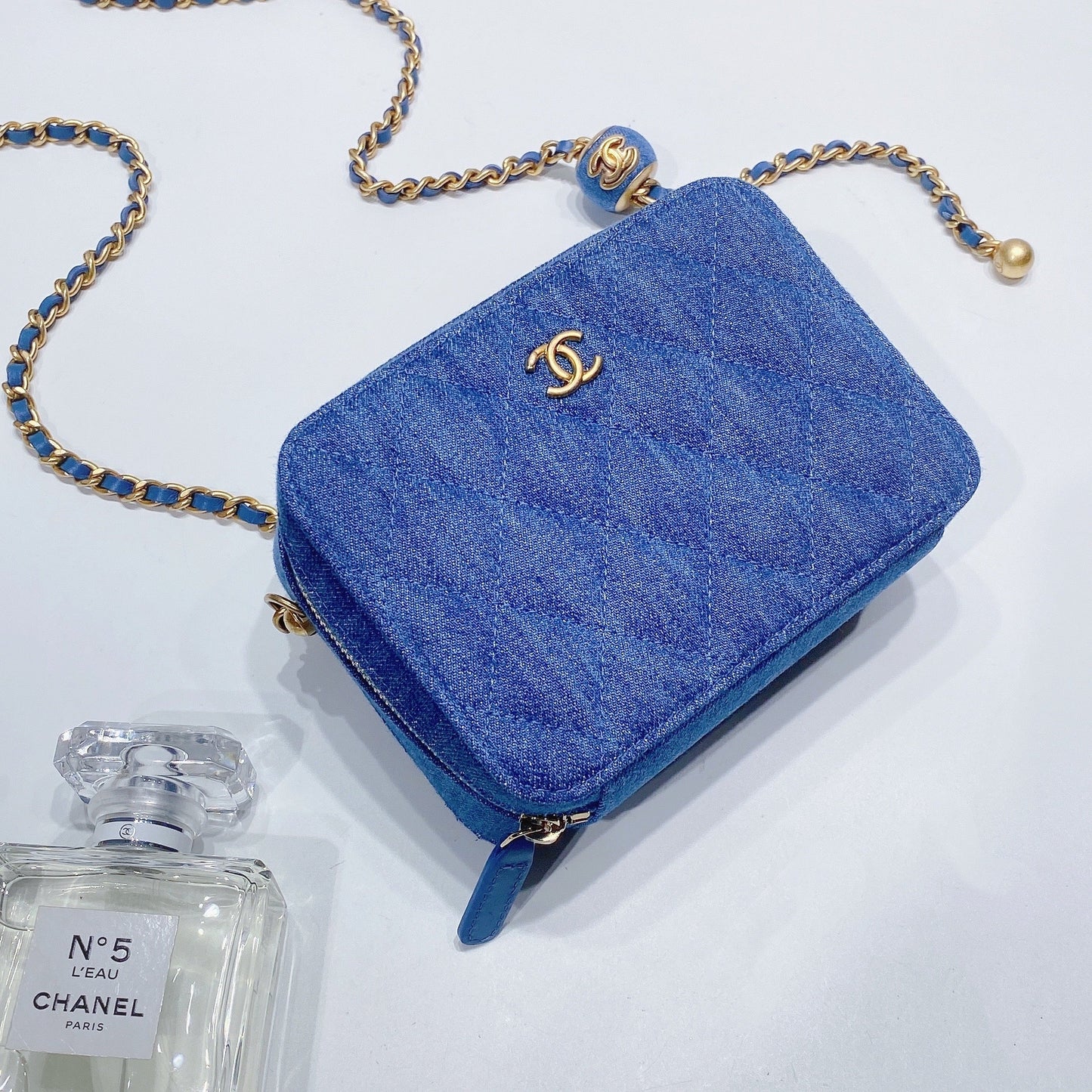 No.3525-Chanel Pearl Crush Camera Bag (Brand New / 全新貨品)
