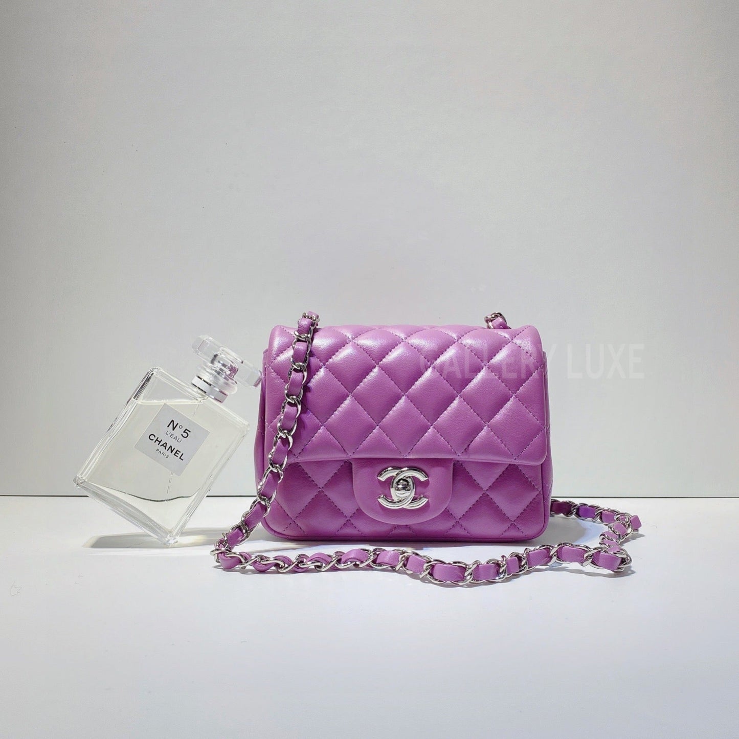 No.2876-Chanel Lambskin Classic Flap Mini 17cm (Unused / 未使用品)