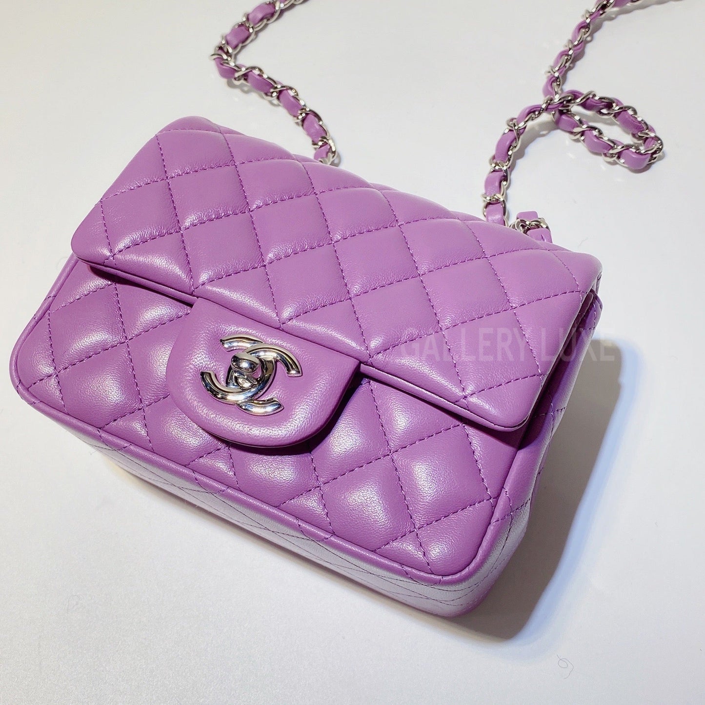 No.2876-Chanel Lambskin Classic Flap Mini 17cm (Unused / 未使用品)