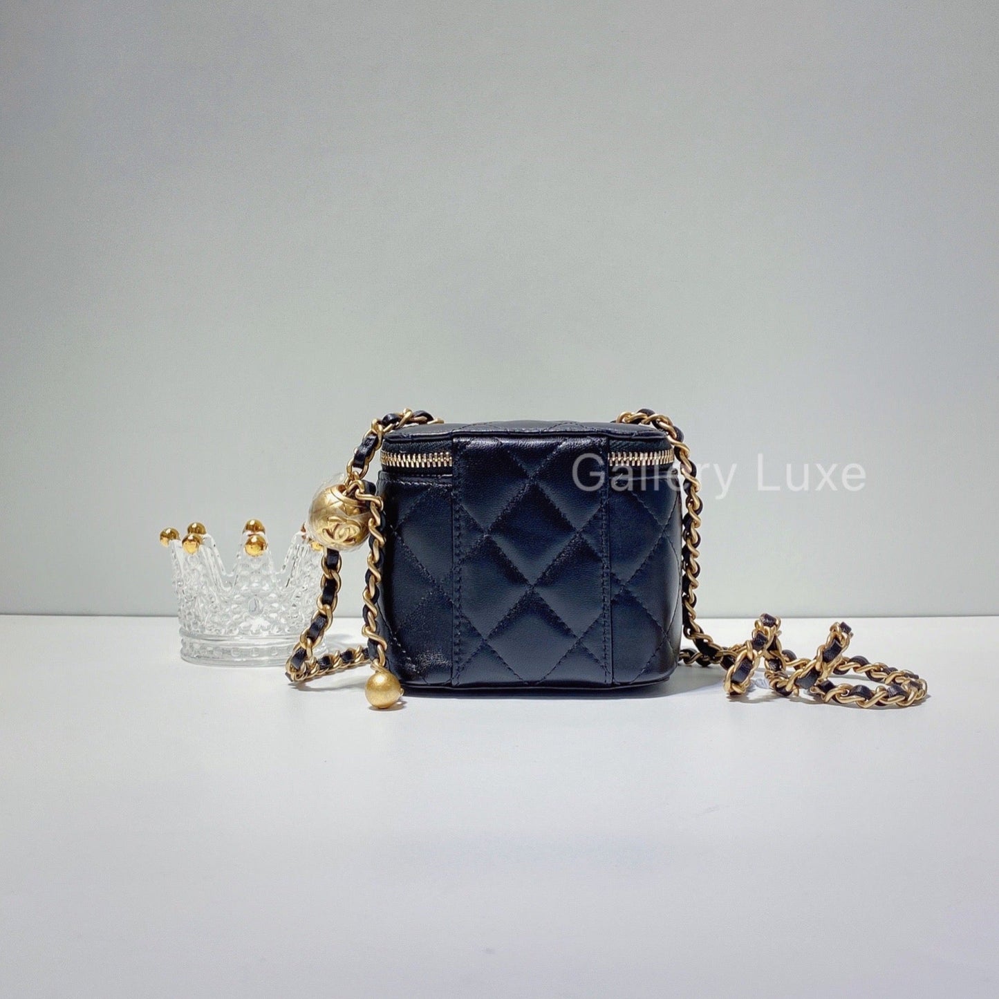 No.2577-Chanel Classic Box With Chain