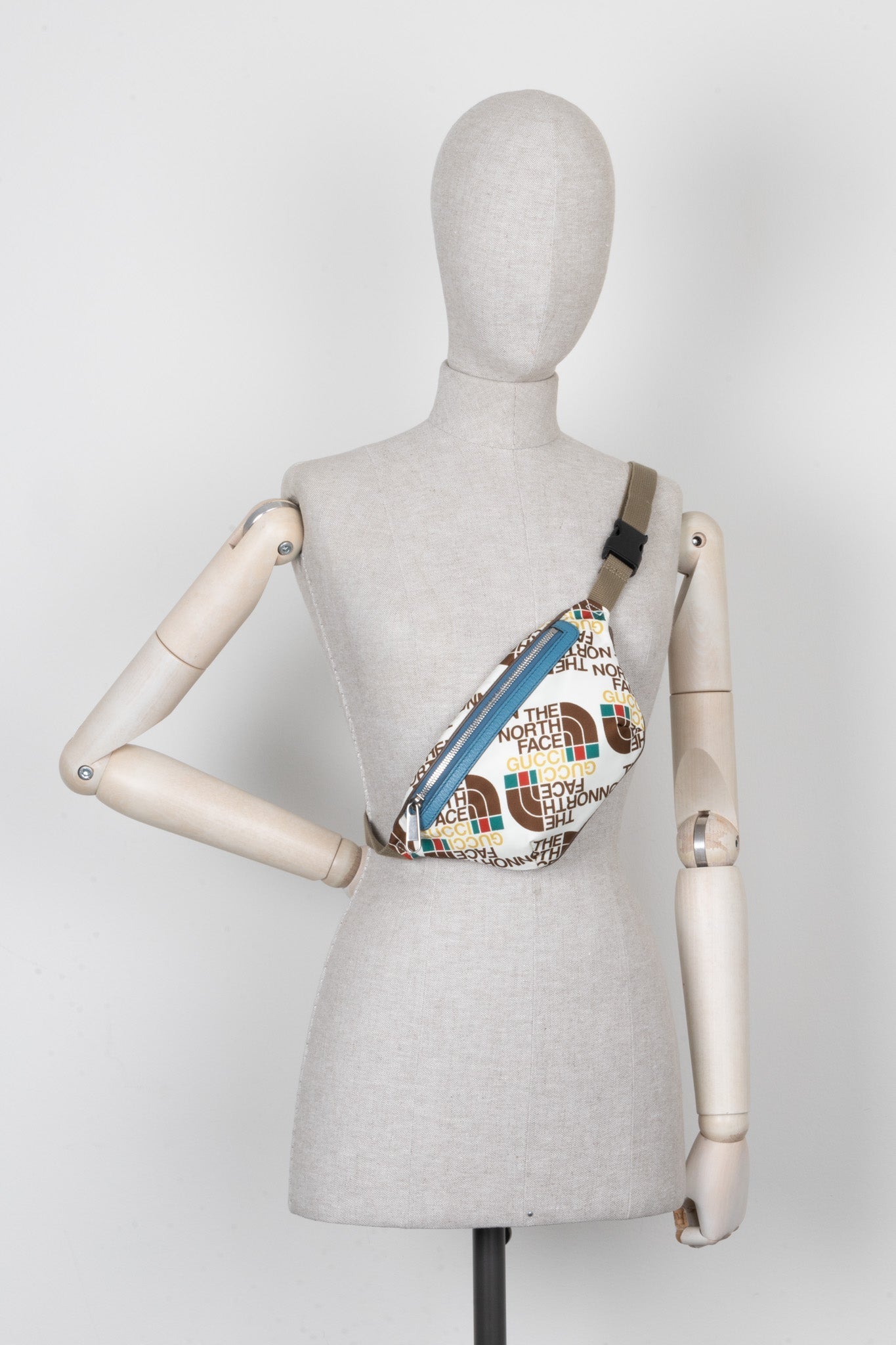 Luxury Gucci Trending 2025 x NORTHFACE Belt Bag White