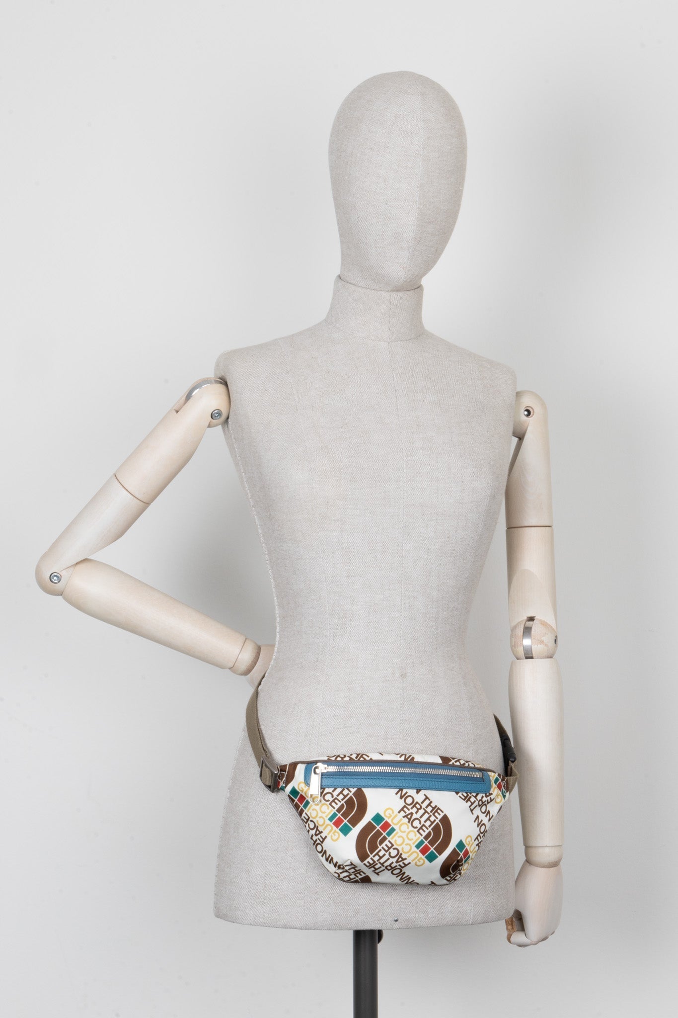 Luxury Gucci Trending 2025 x NORTHFACE Belt Bag White