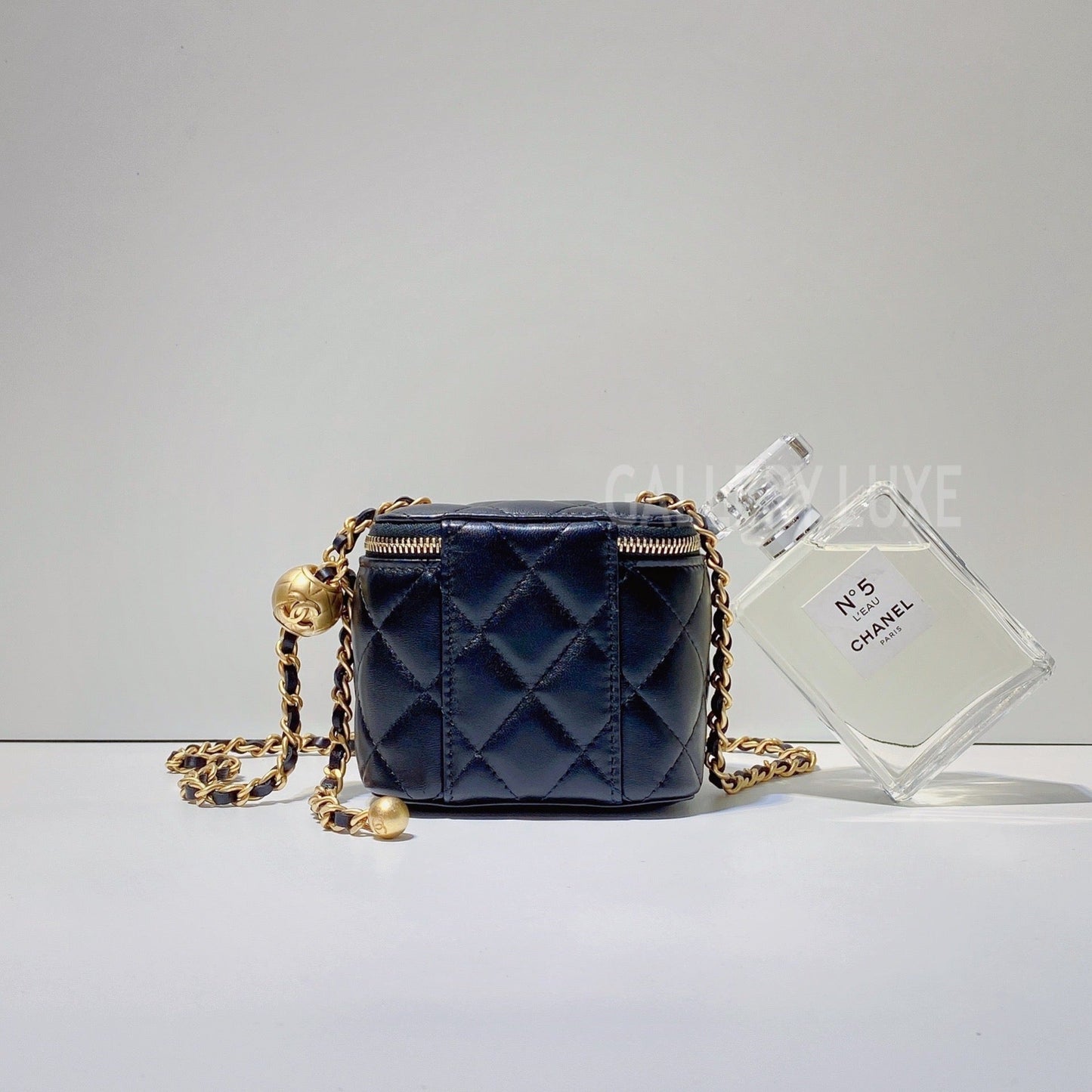 No.3173-Chanel Pearl Crush Clutch With Chain (Brand New / 全新)