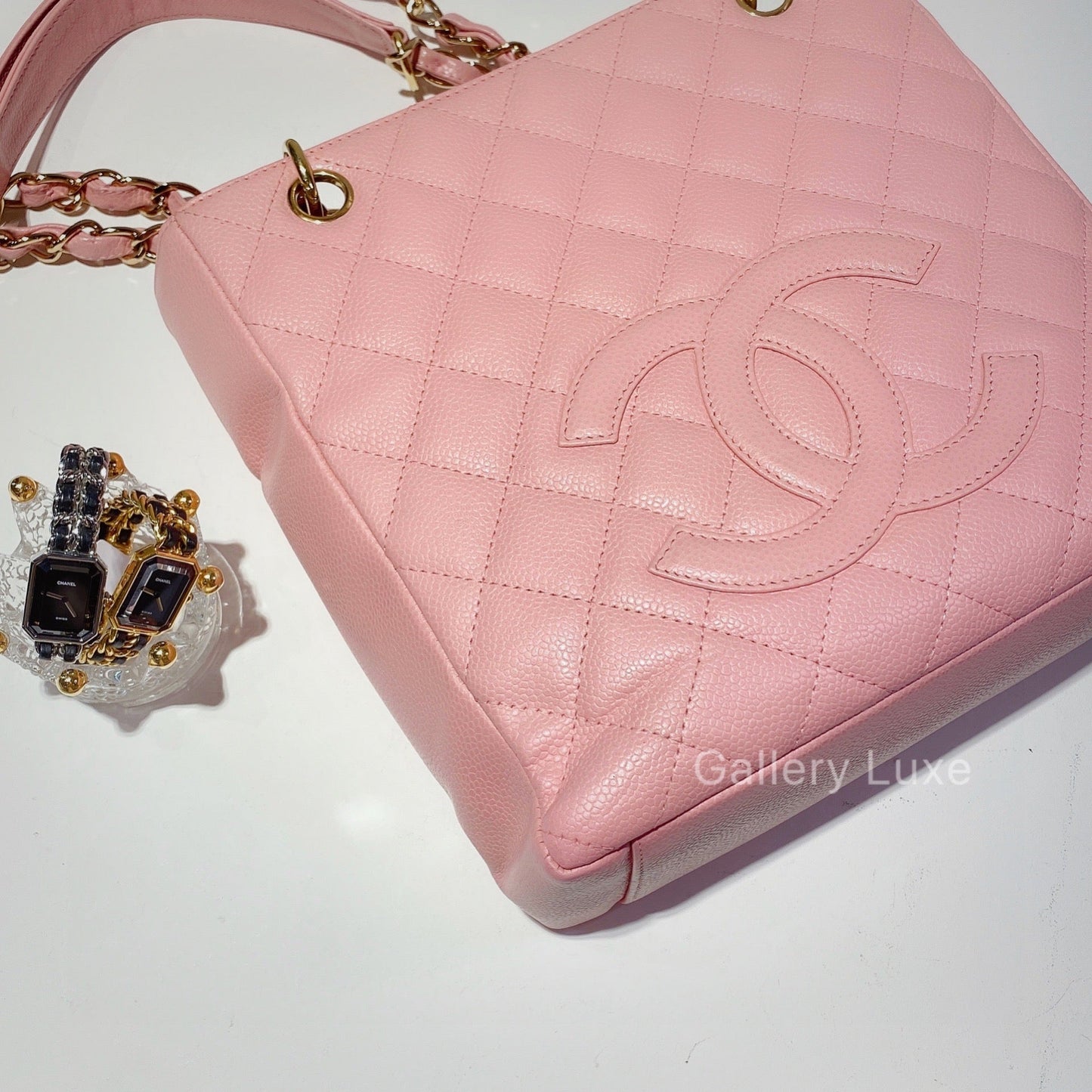 No.2357-Chanel Vintage Caviar PST