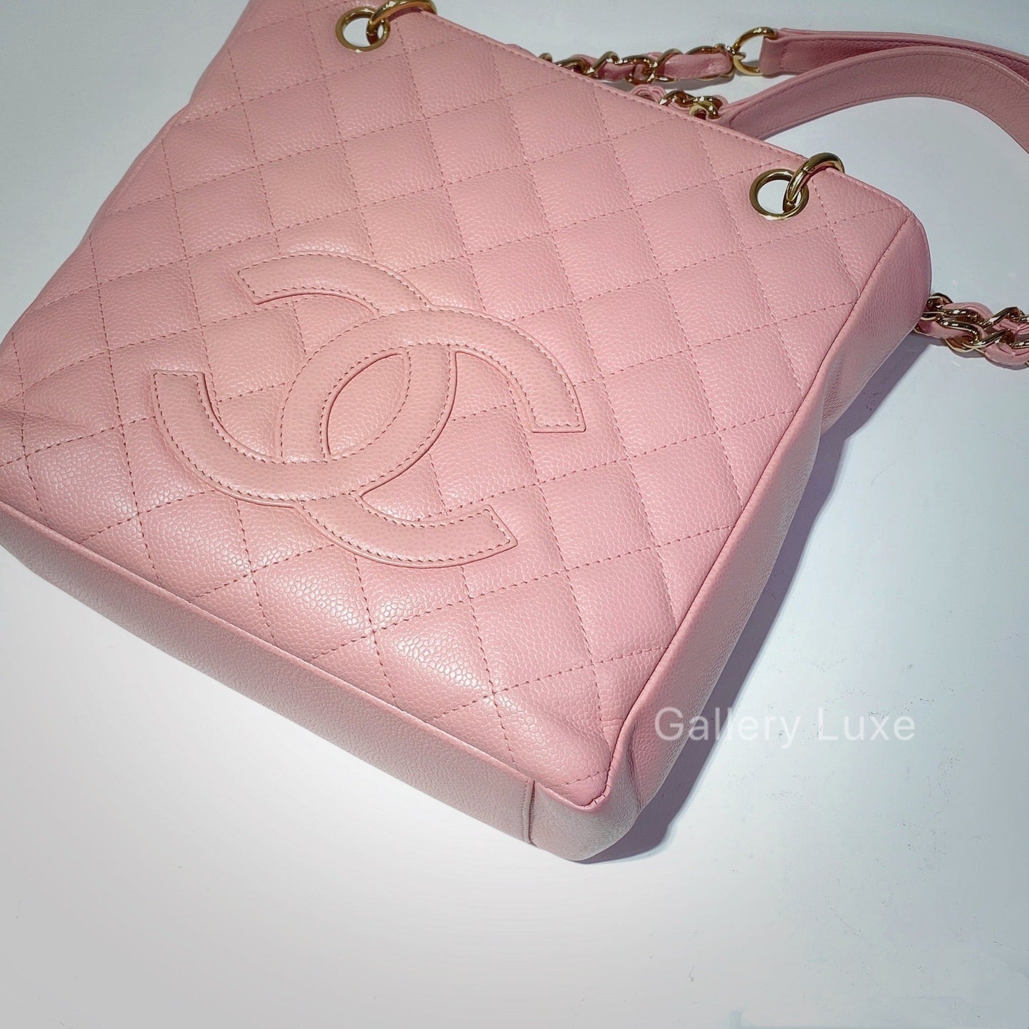 No.2357-Chanel Vintage Caviar PST