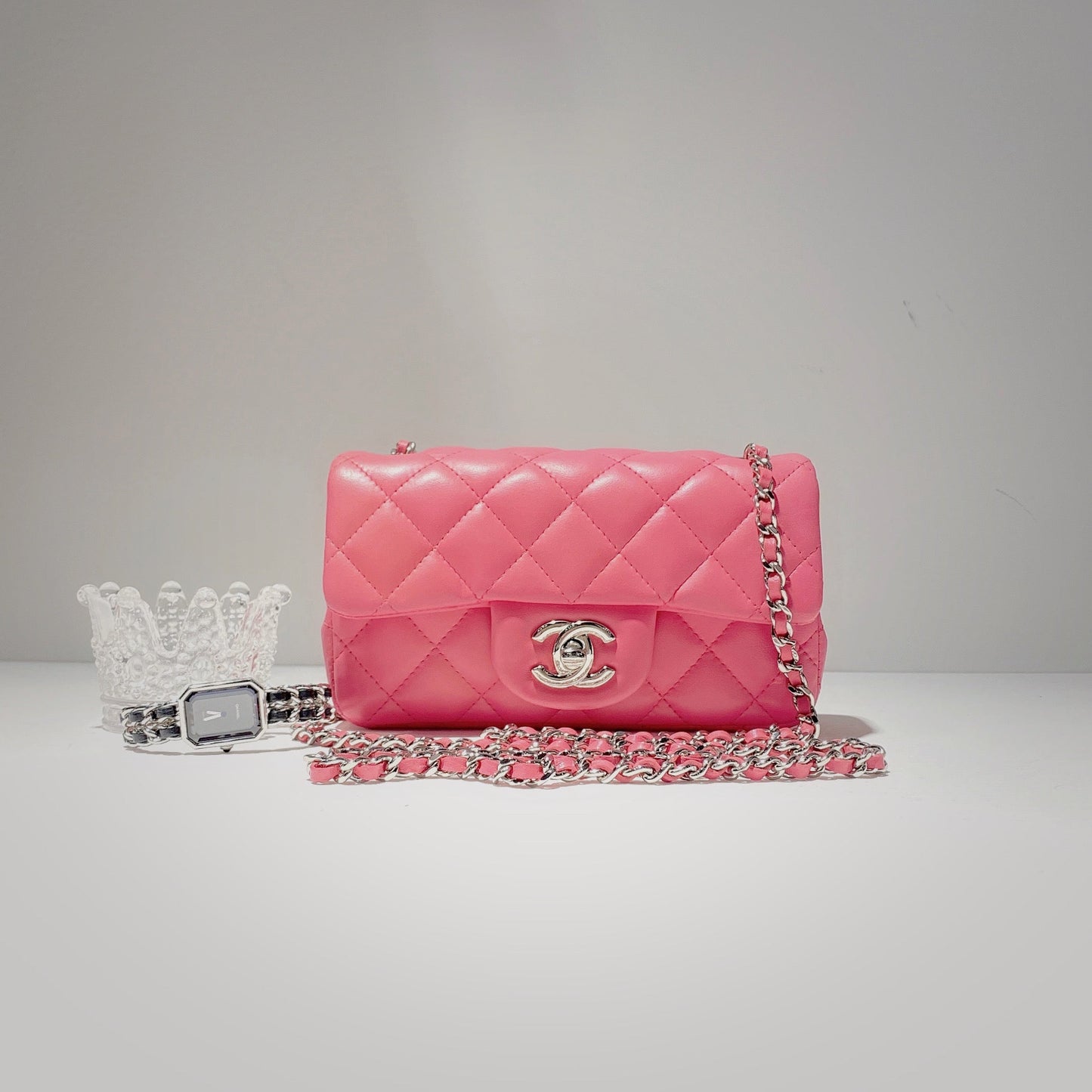 No.2355-Chanel Lambskin Extra Mini 17cm