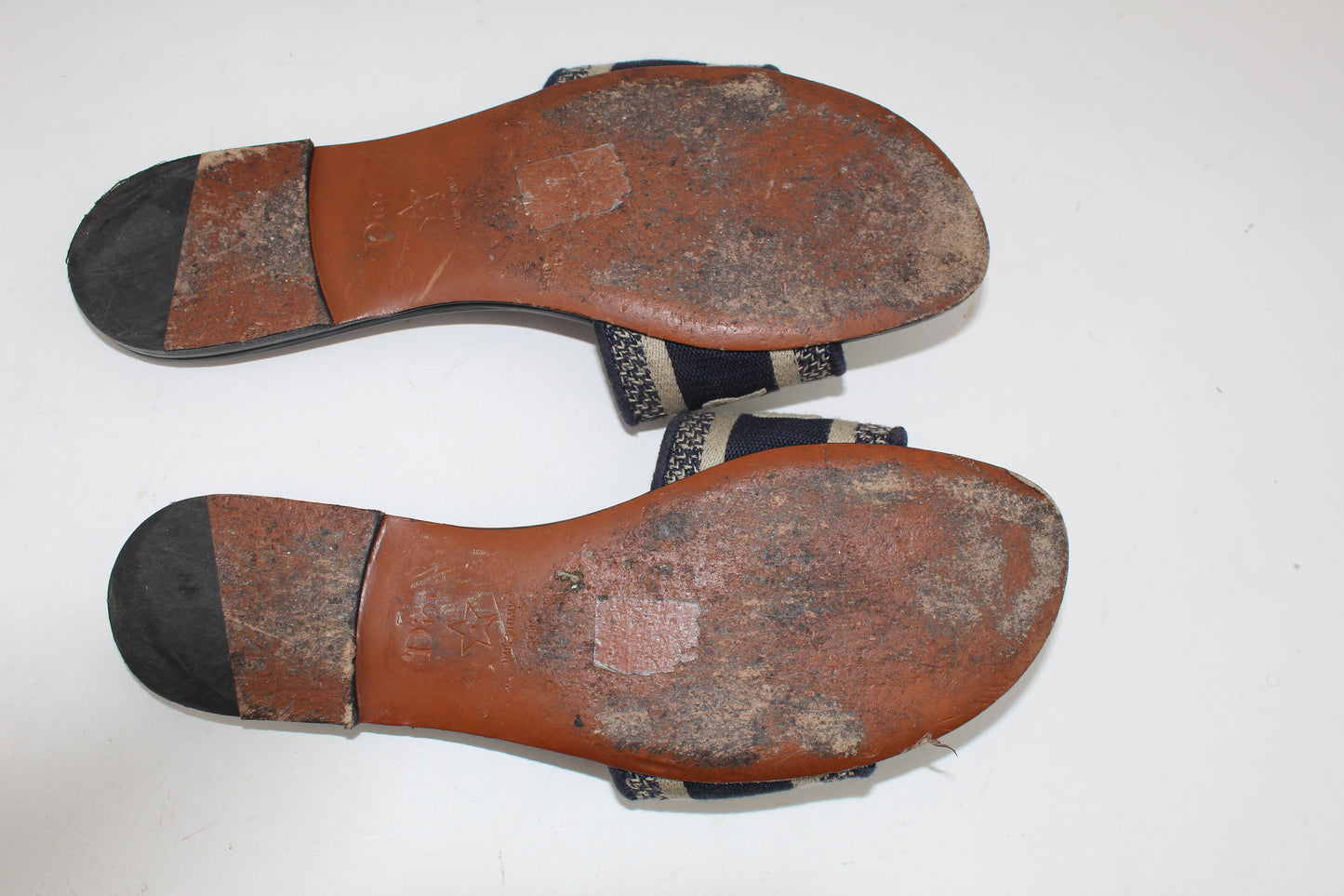 CHRISTIAN DIOR DWAY MULES SIZE 38.5