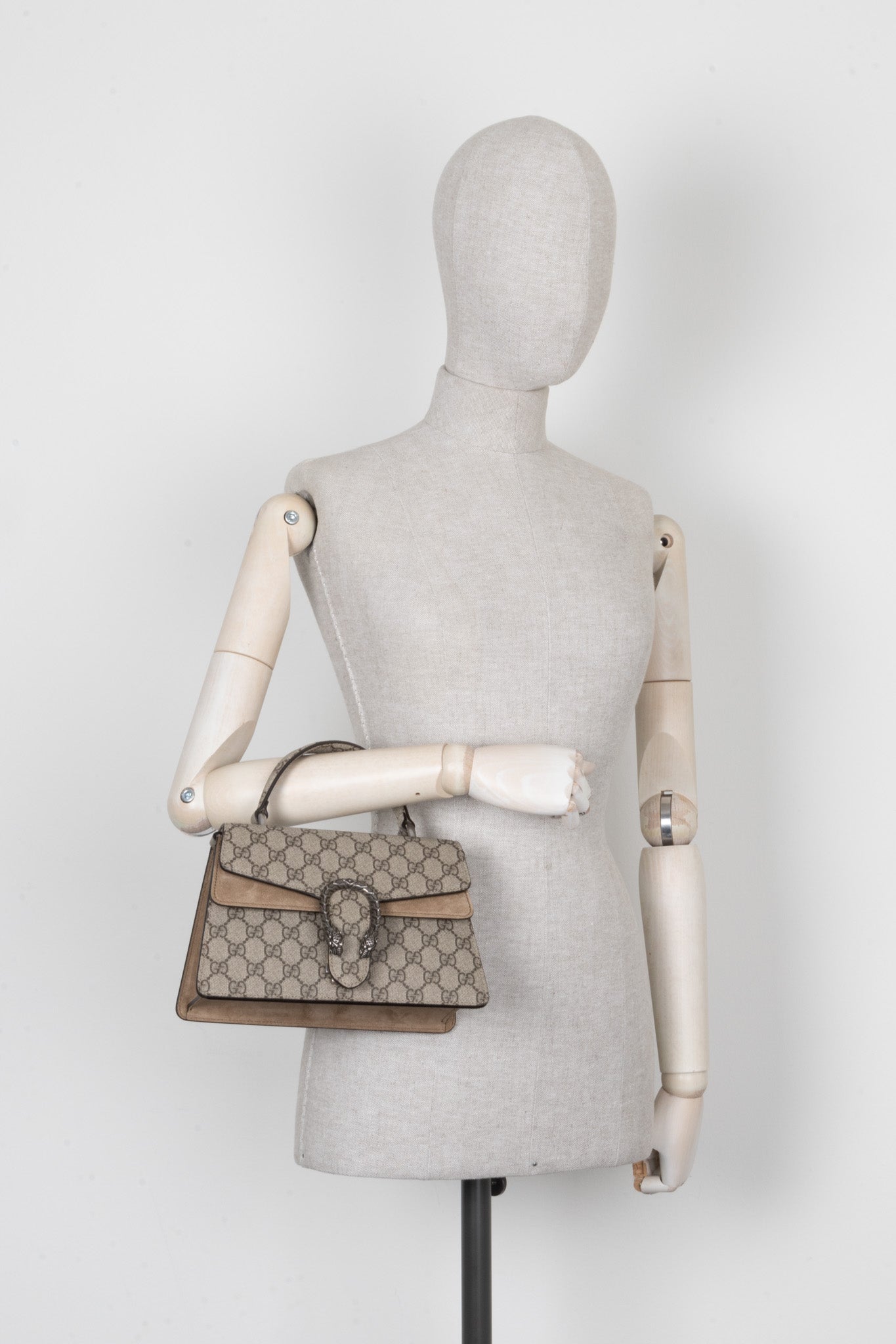 Luxury Gucci Trending 2025 Dionysus Top Handle Bag GG Supreme Beige
