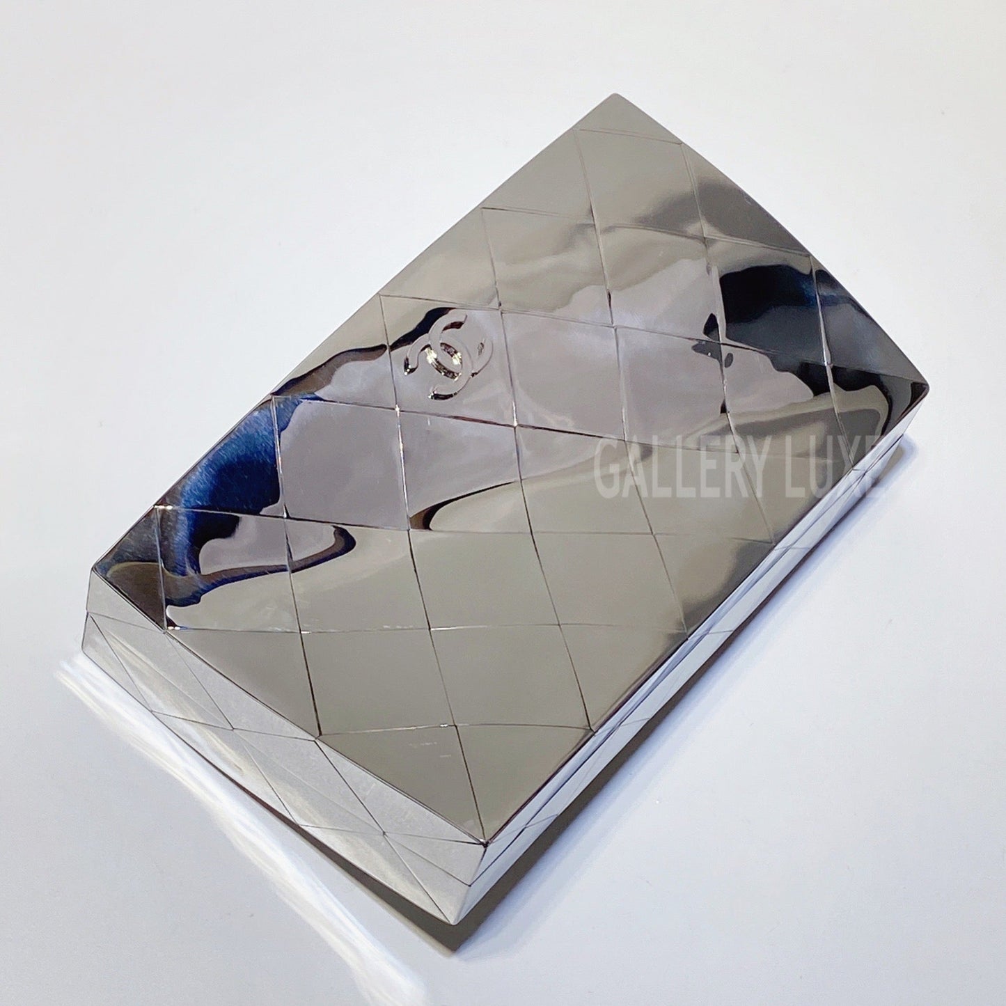 No.3179-Chanel Mumbai’s Gems White Metal Evening Box