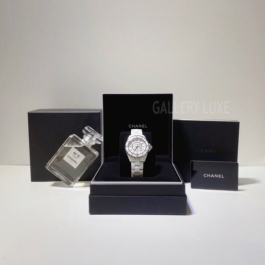 No.3191-Chanel J12 Watch 38mm With Diamonds
