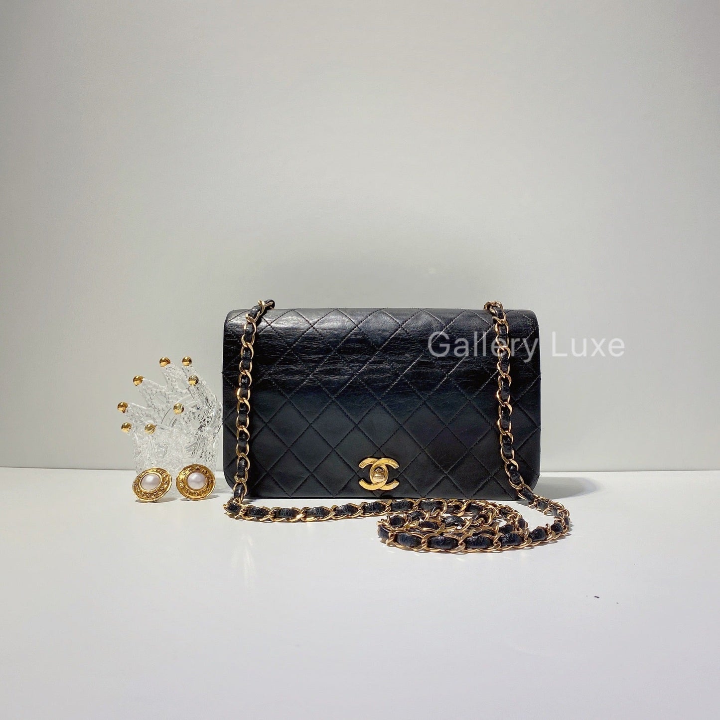 No.2609-Chanel Vintage Lambskin Flap Bag