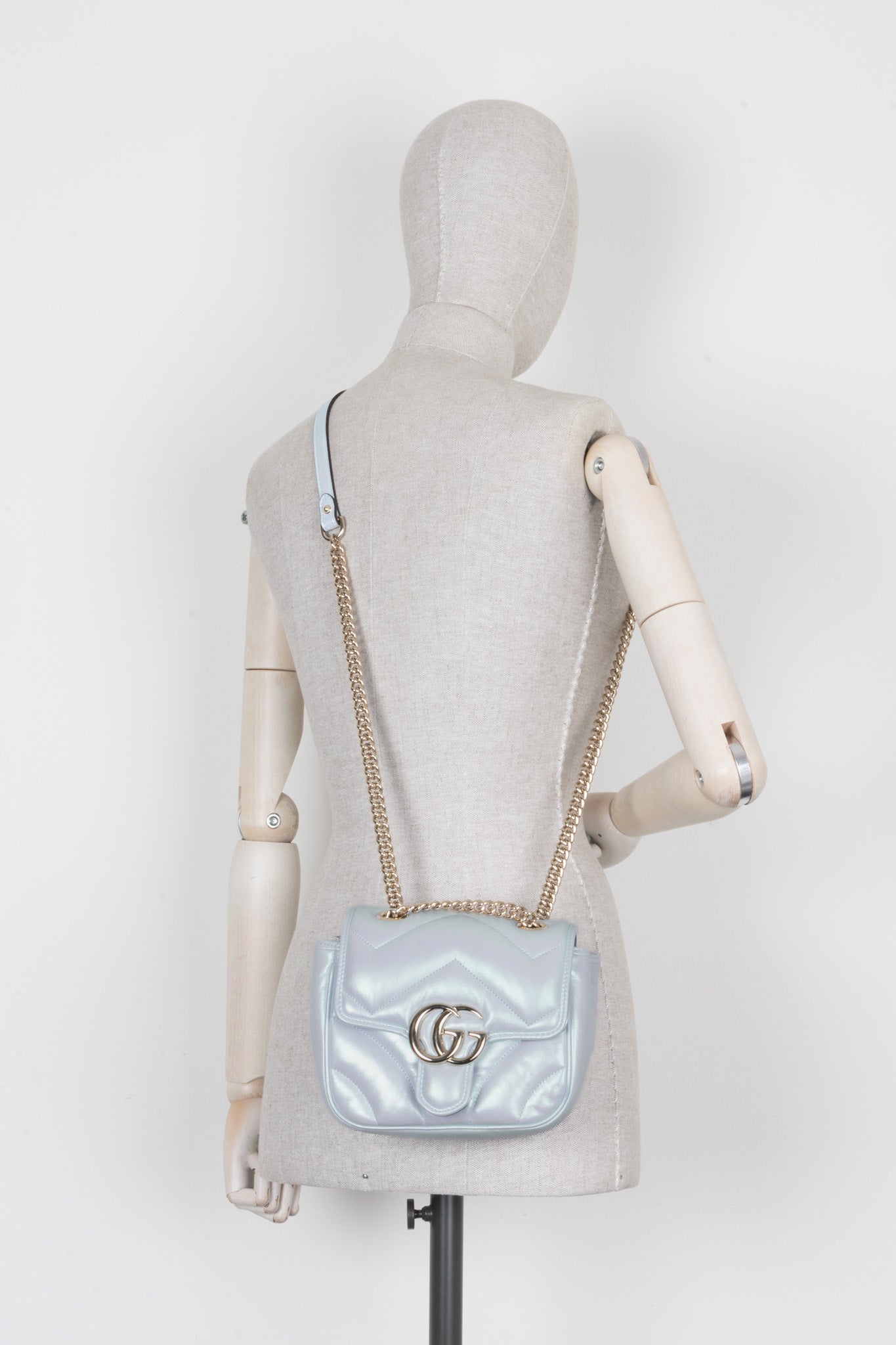 Luxury Gucci Trending 2025 GG Marmont Mini Shoulder Bag Blue Iridescent