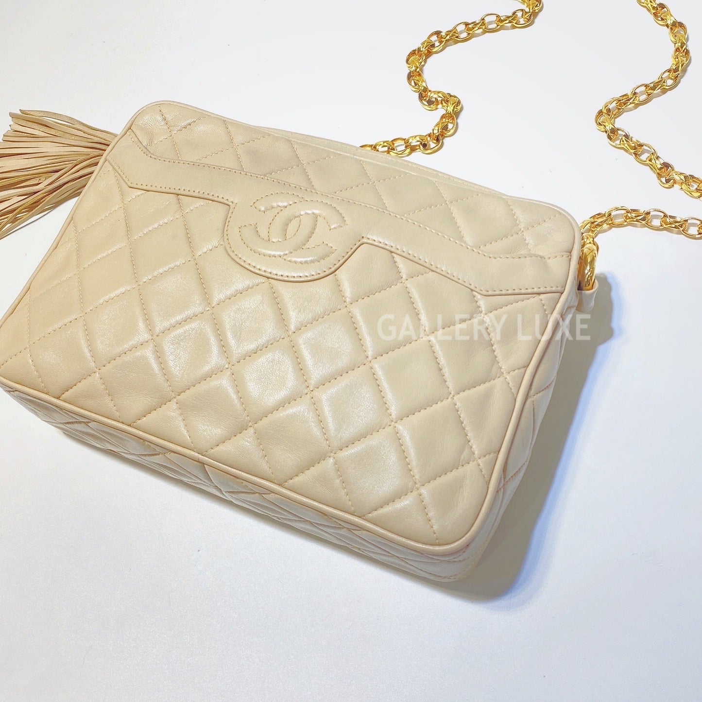 No.2926-Chanel Vintage Lambskin Camera Bag