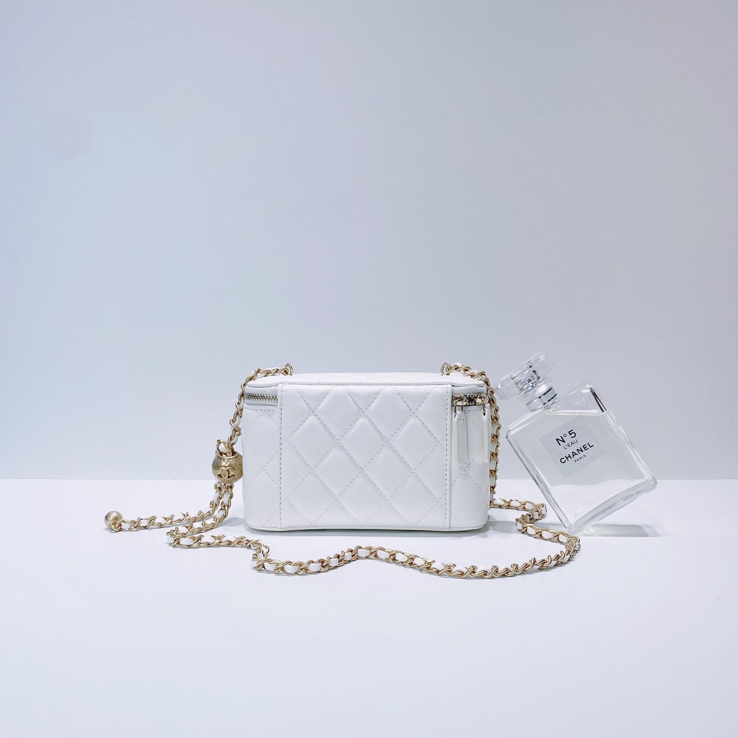 No.3675-Chanel Pearl Crush Vanity With Chain (Brand New / 全新)